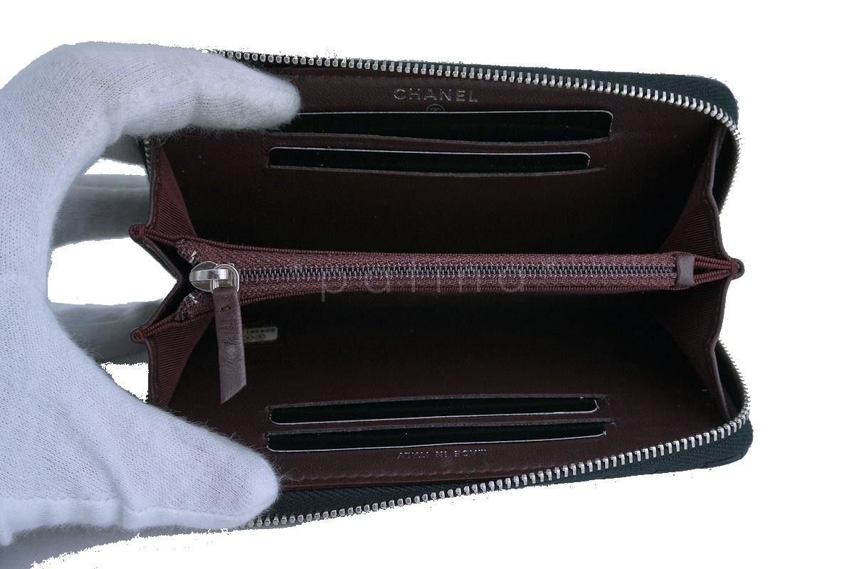 NIB Chanel Black Chevron Compact Zip Around Small Card Wallet Case