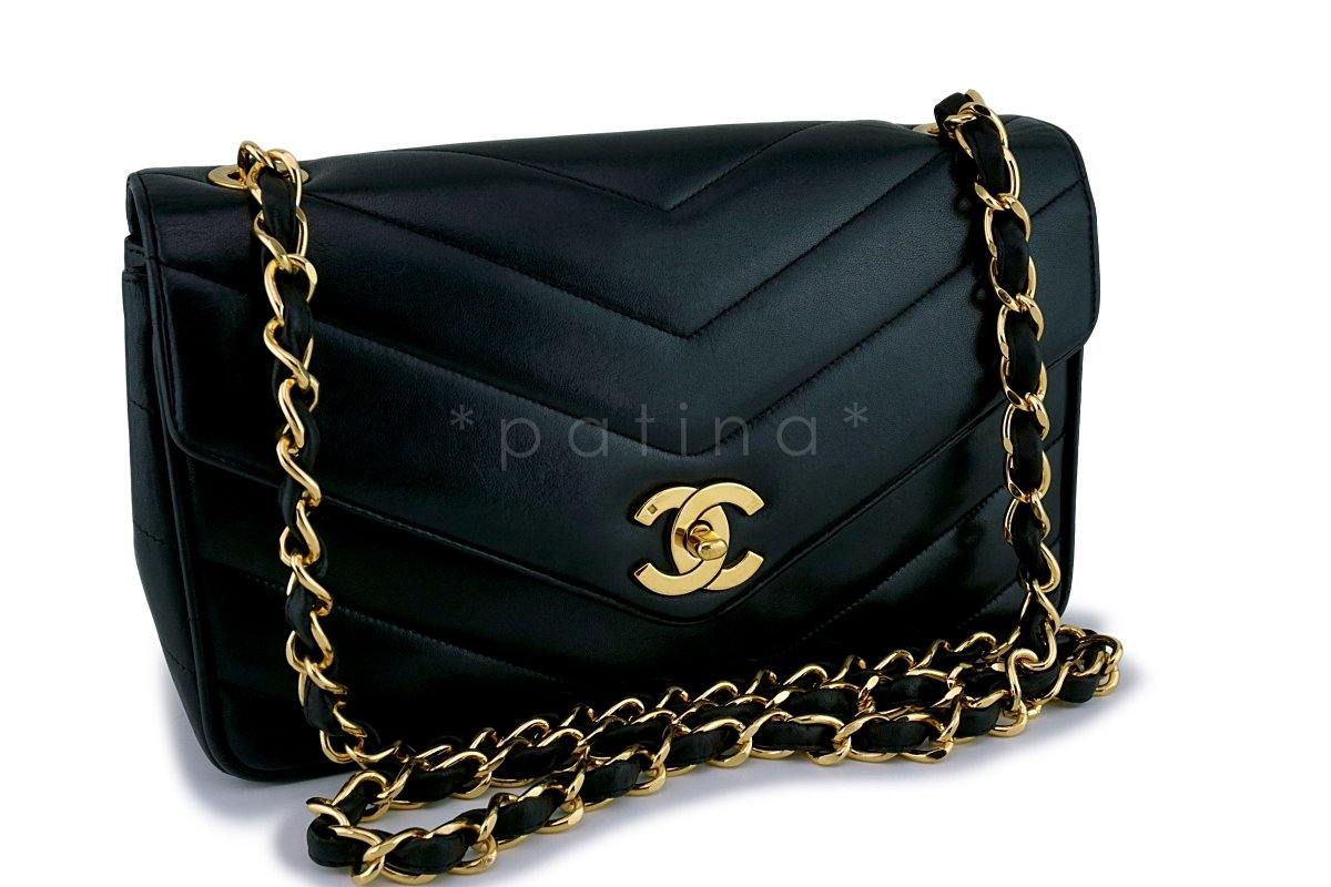 Chanel Vintage Lambskin Chevron Quilted Crossbody Flap Bag