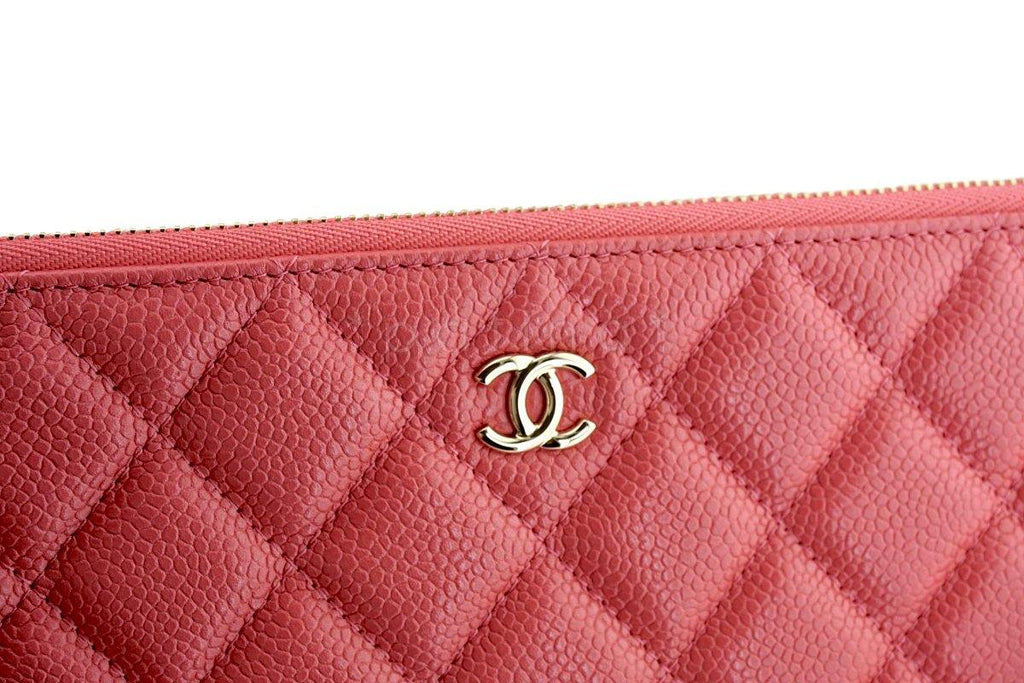 New Chanel 18S Pearly Pink Caviar Large Classic O Case Clutch Bag