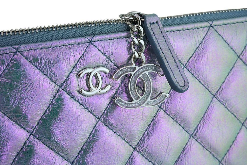NIB 19S Chanel Blue-Violet Iridescent Large O Case CC Clutch Bag SHW