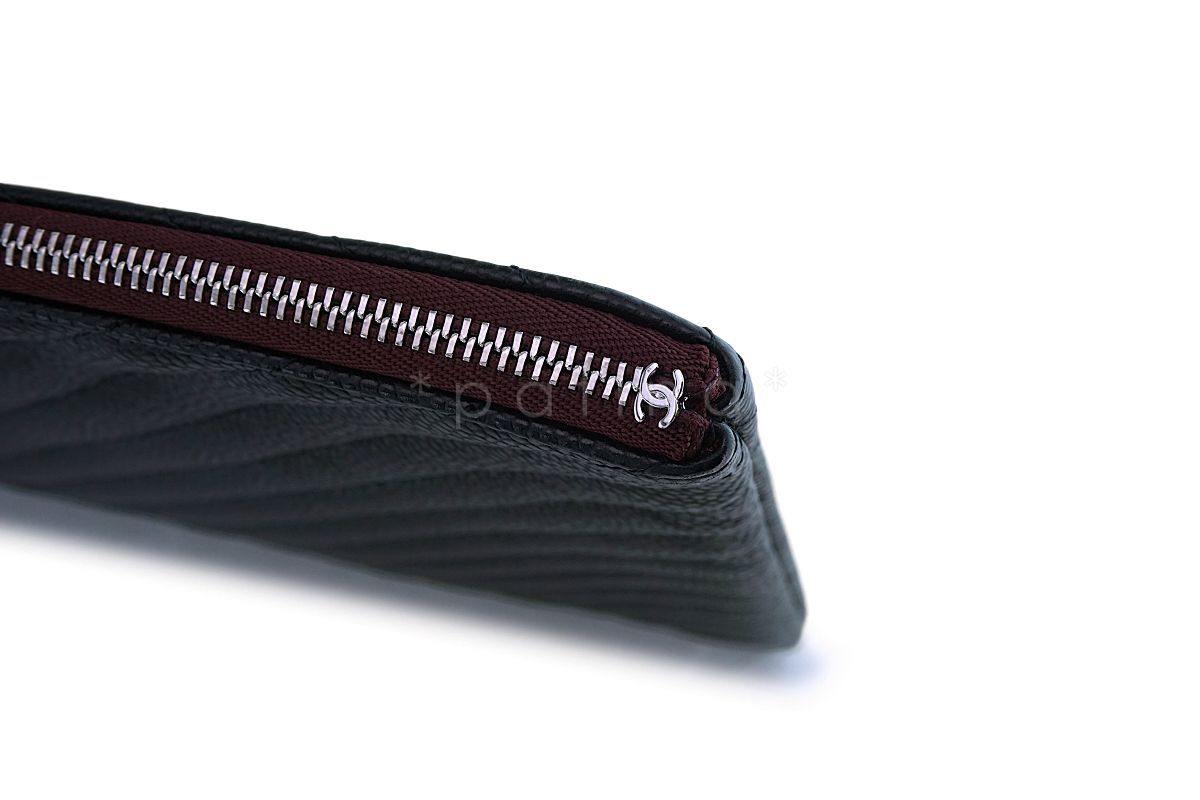 NIB 19C Chanel Black Caviar Chevron Classic Large O Case Clutch Bag