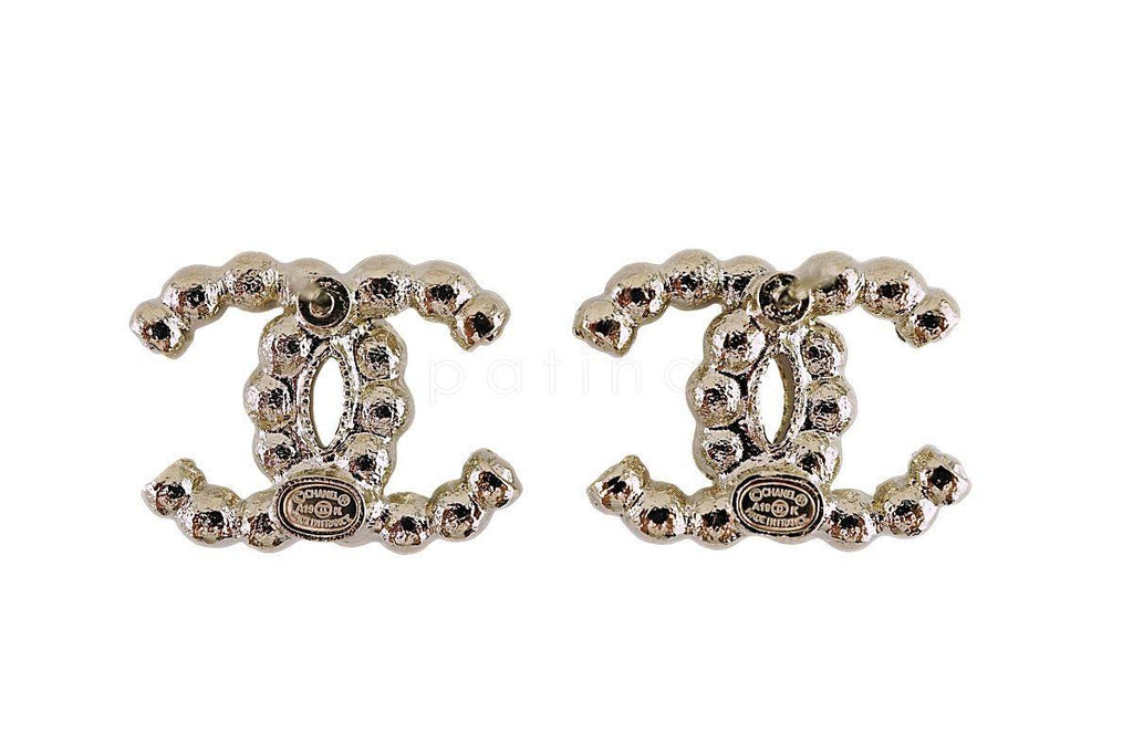 NIB Chanel 19K Pearl Crystal Gold Stud Earrings AB2434