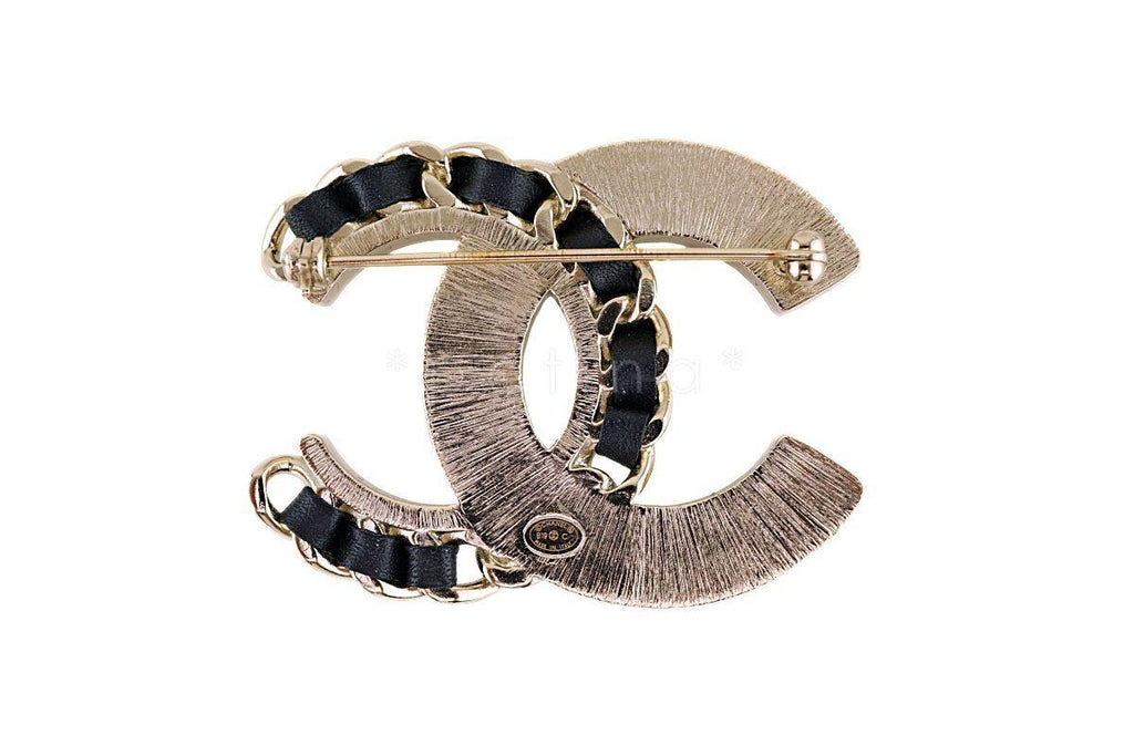 NIB Chanel Pearl Crystal Leather and Gold Chain Brooch AB0128