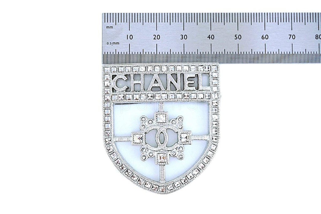 NIB Chanel Classic Crest Shield Logo Brooch A85908 Crystals SHW