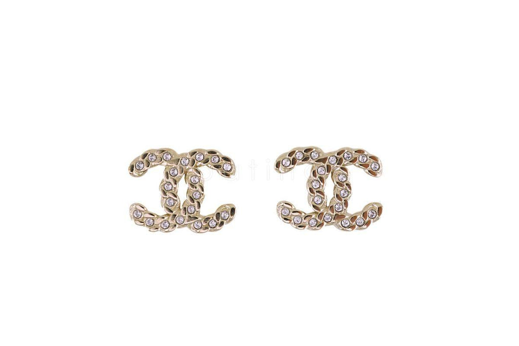 NIB 19P Chanel Crystal CC Classic "Chain" Stud Earrings GHW AB0595