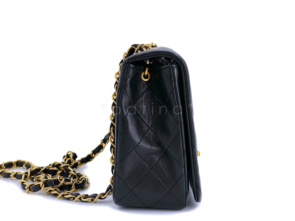 Chanel Vintage Black Classic Full Flap Shoulder Bag Lambskin 24k GHW