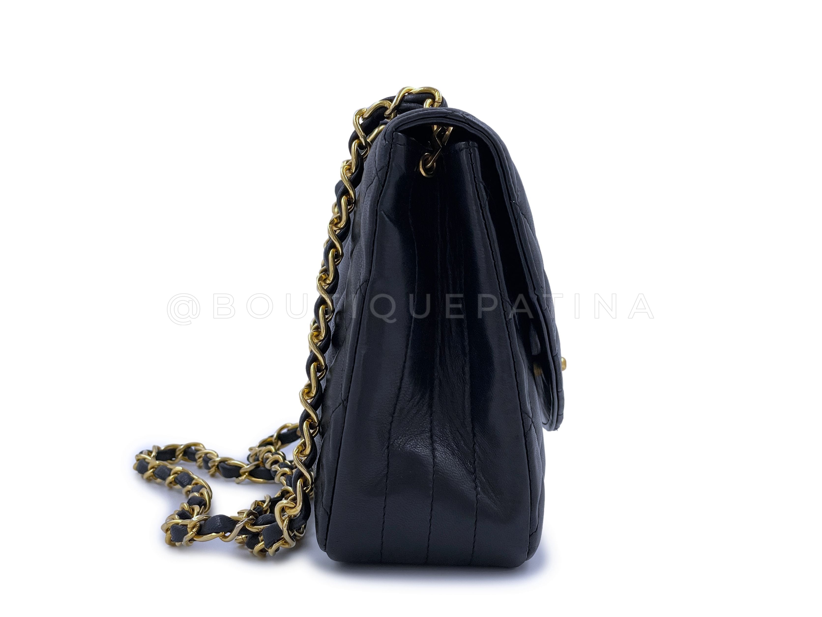 Chanel 1989 Vintage Classic Curved Flap Bag Black 24k GHW