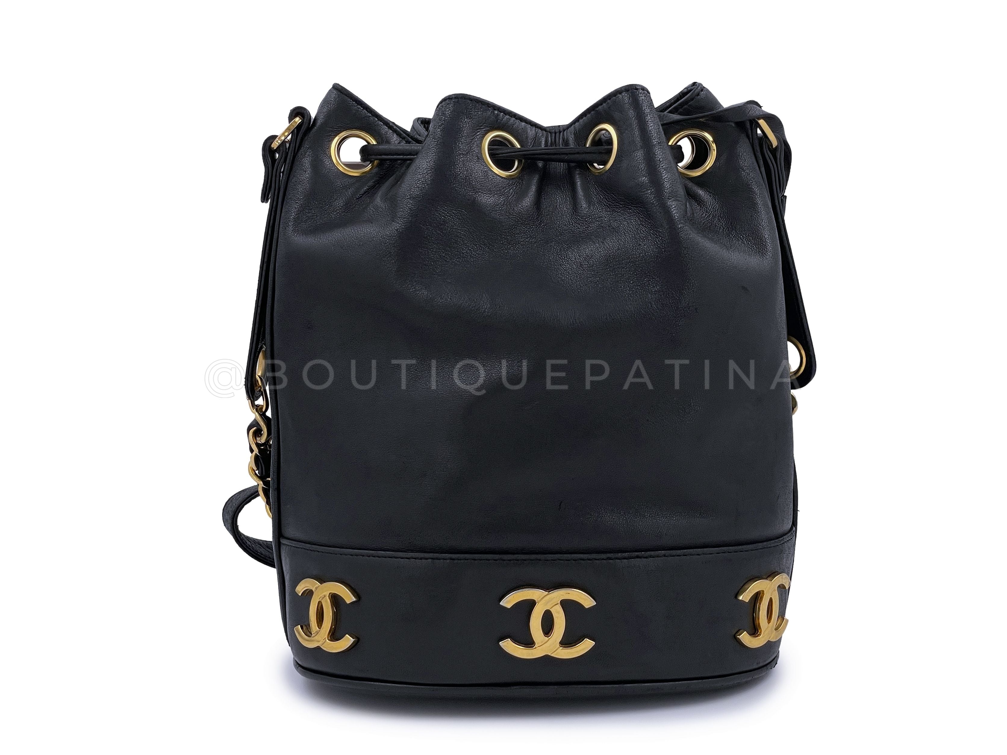 Chanel 1992 Vintage Small Drawstring Bucket Bag Black Lambskin 24k GHW