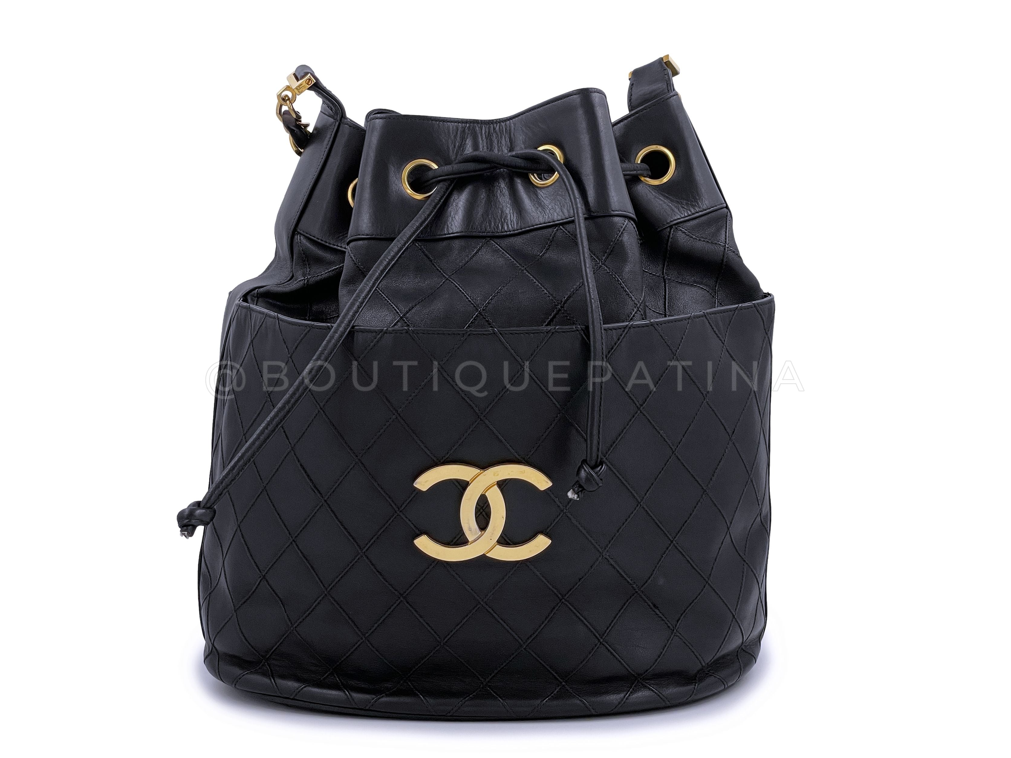 Chanel Vintage Bucket Drawstring Bag Large Black Tote 24k GHW 7XR
