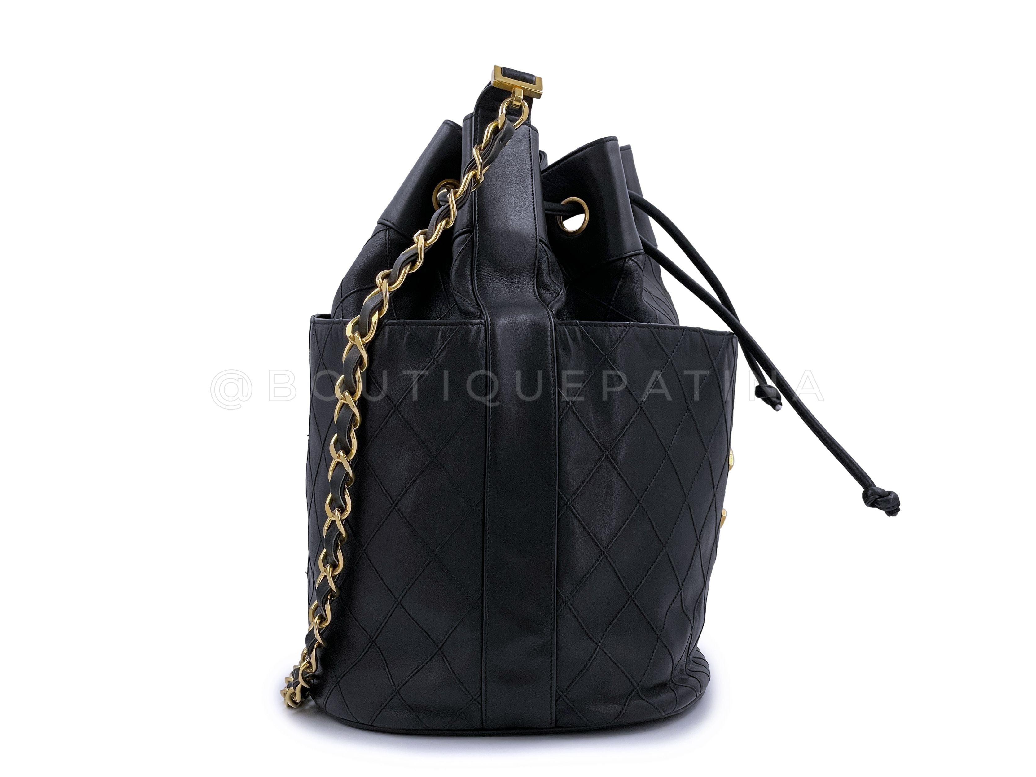 Chanel Vintage Bucket Drawstring Bag Large Black Tote 24k GHW 7XR