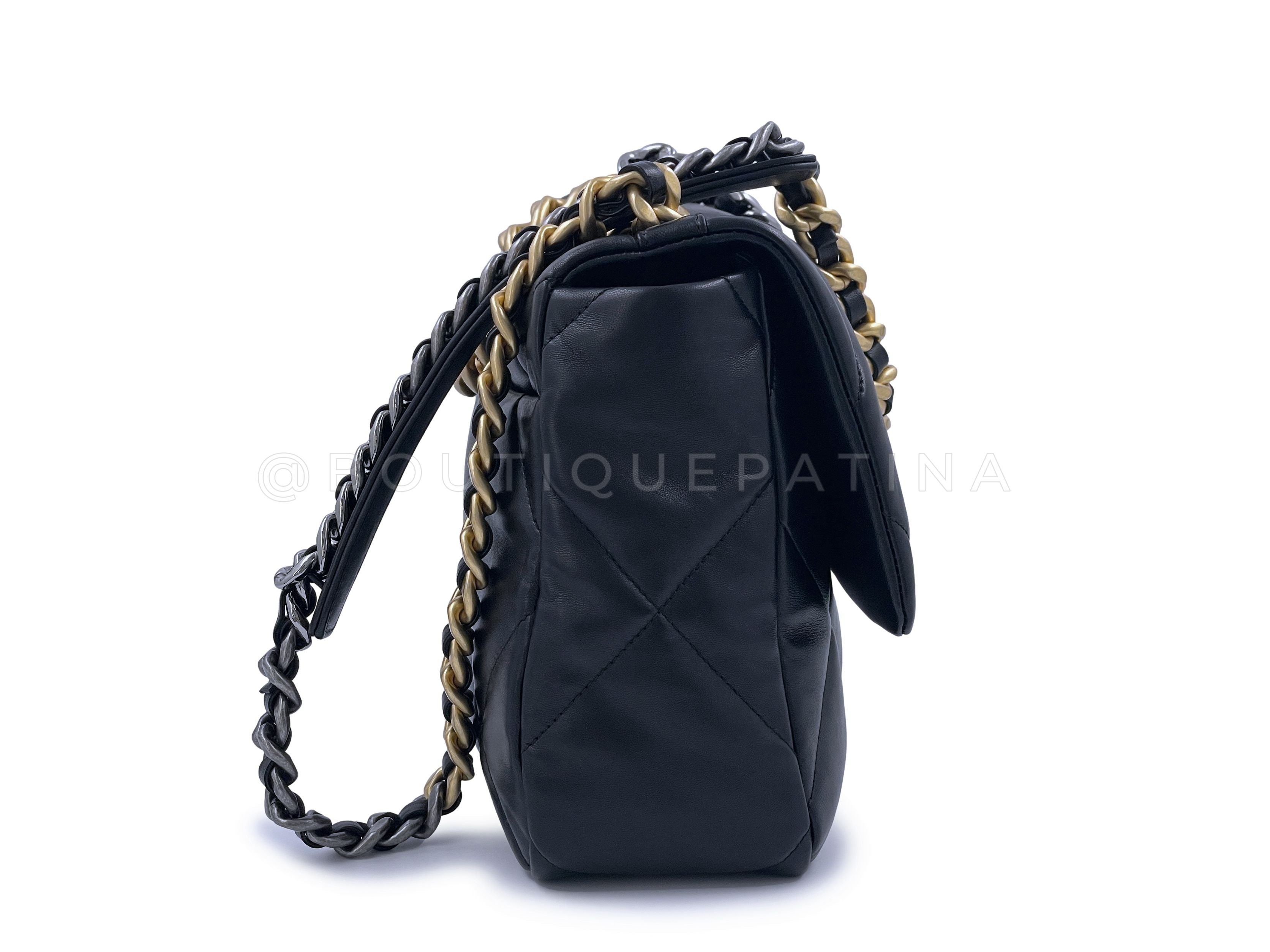 NIB 21K Chanel 19 Black Medium Flap Bag