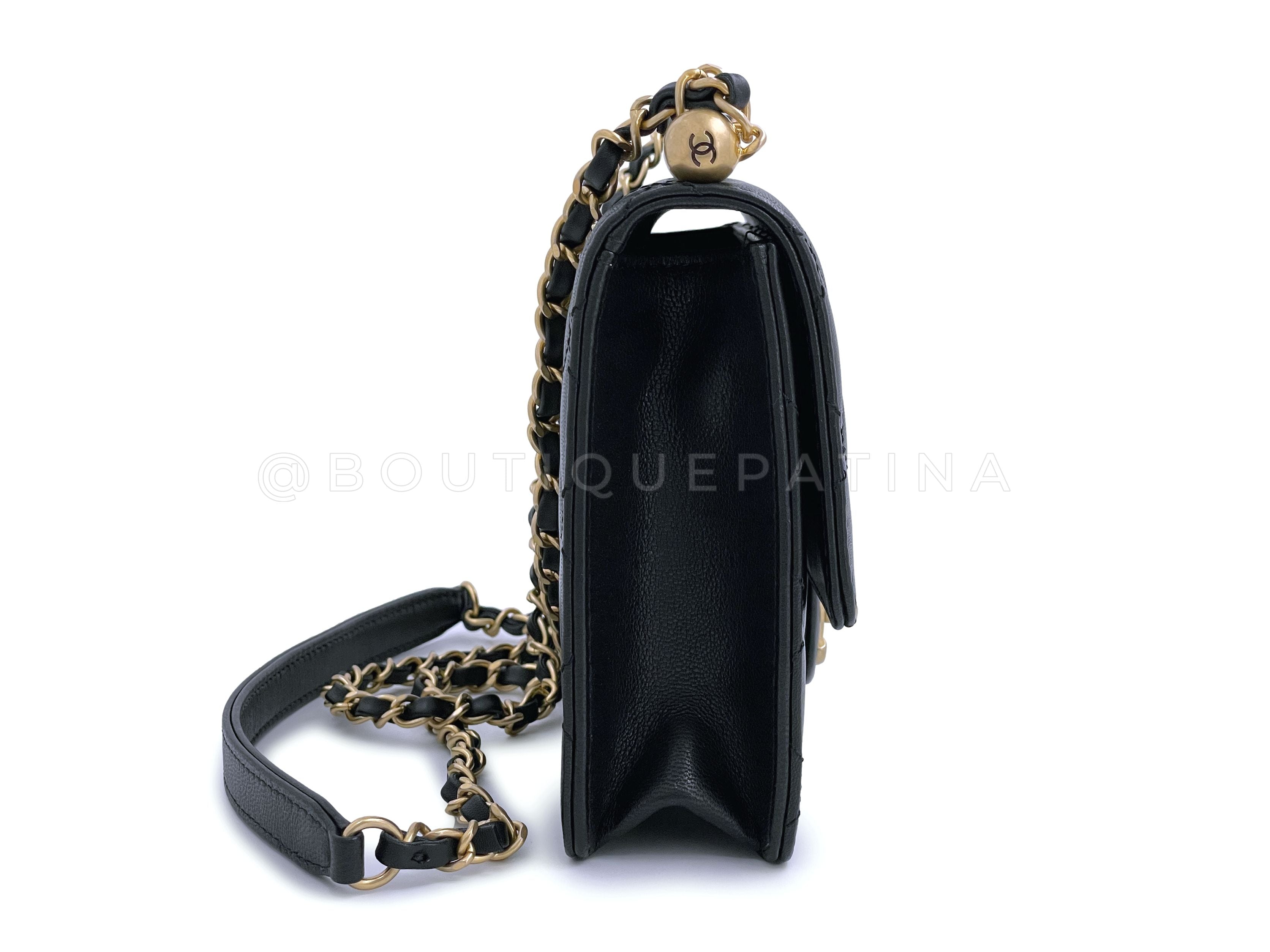 Chanel Black Chic Pearls Quilted Pearl Flap Bag