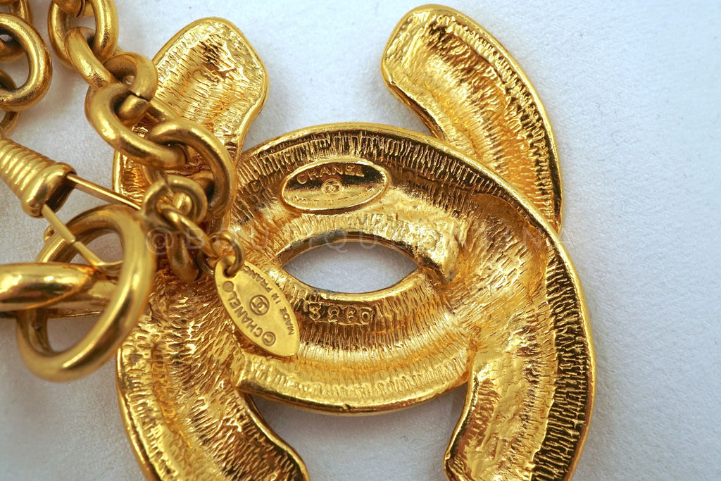 Chanel Vintage Quilted Large Giant CC Pendant Long Necklace