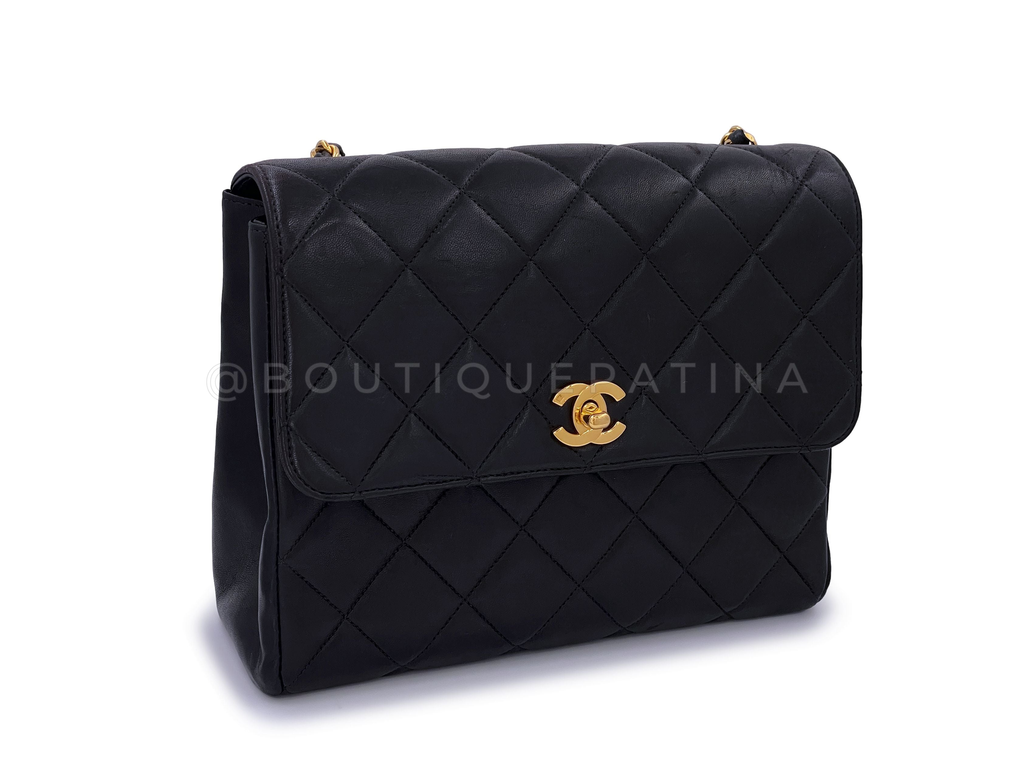 Chanel Vintage Black Square Medium Crossbody Flap Bag 24k GHW Lambskin