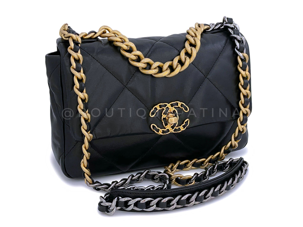 Chanel 19 Black Medium Flap Bag 0X3