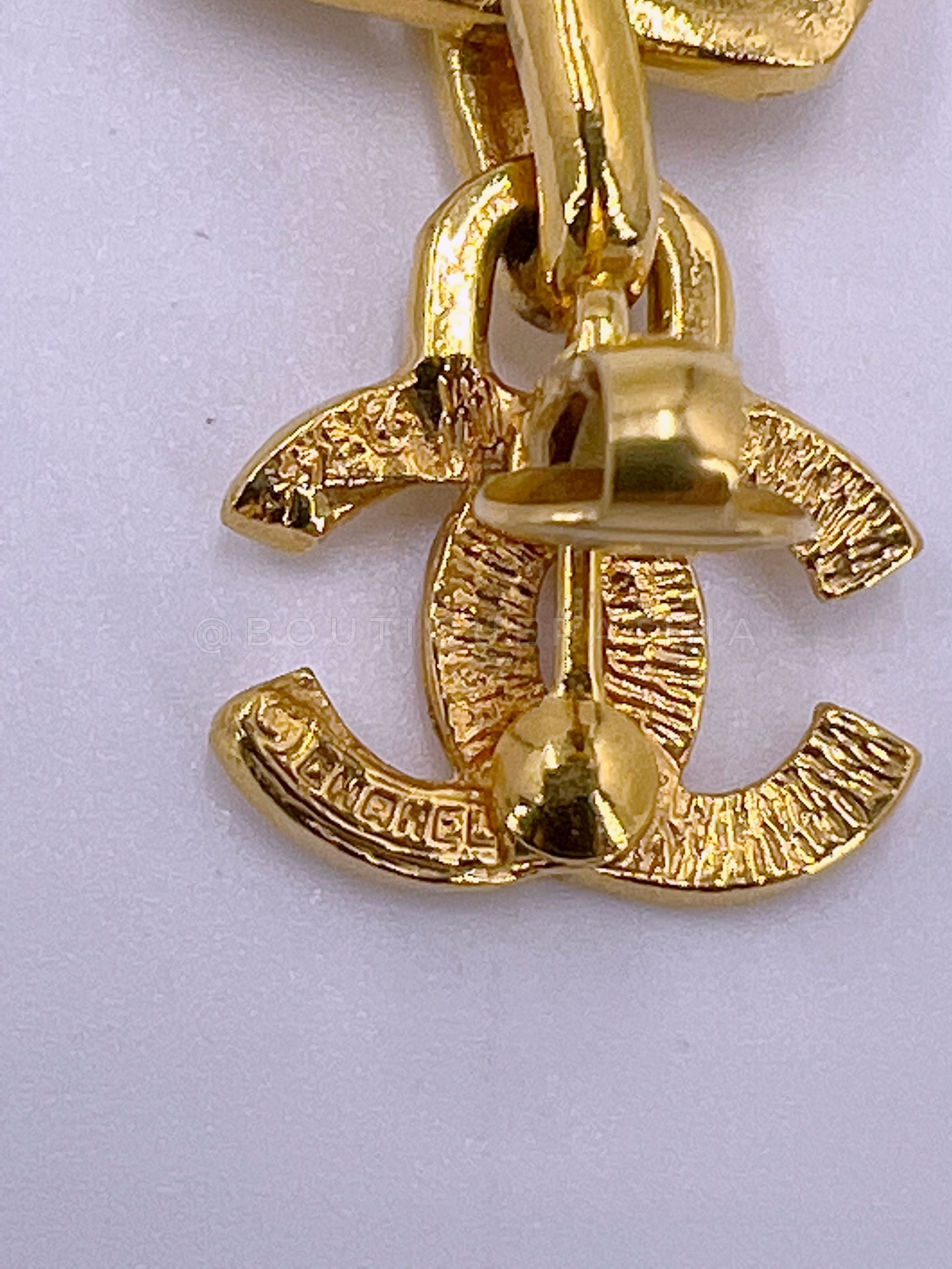 Chanel Vintage 1980s Dog Tag  Letter Plate CC Logo Dangle Earrings