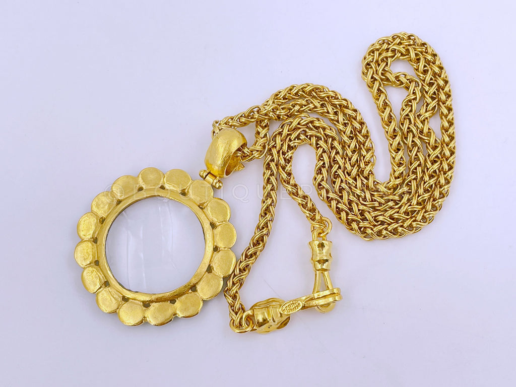 Chanel Vintage 95A Blue Stone Magnifying Glass Pendant Long Chain Necklace