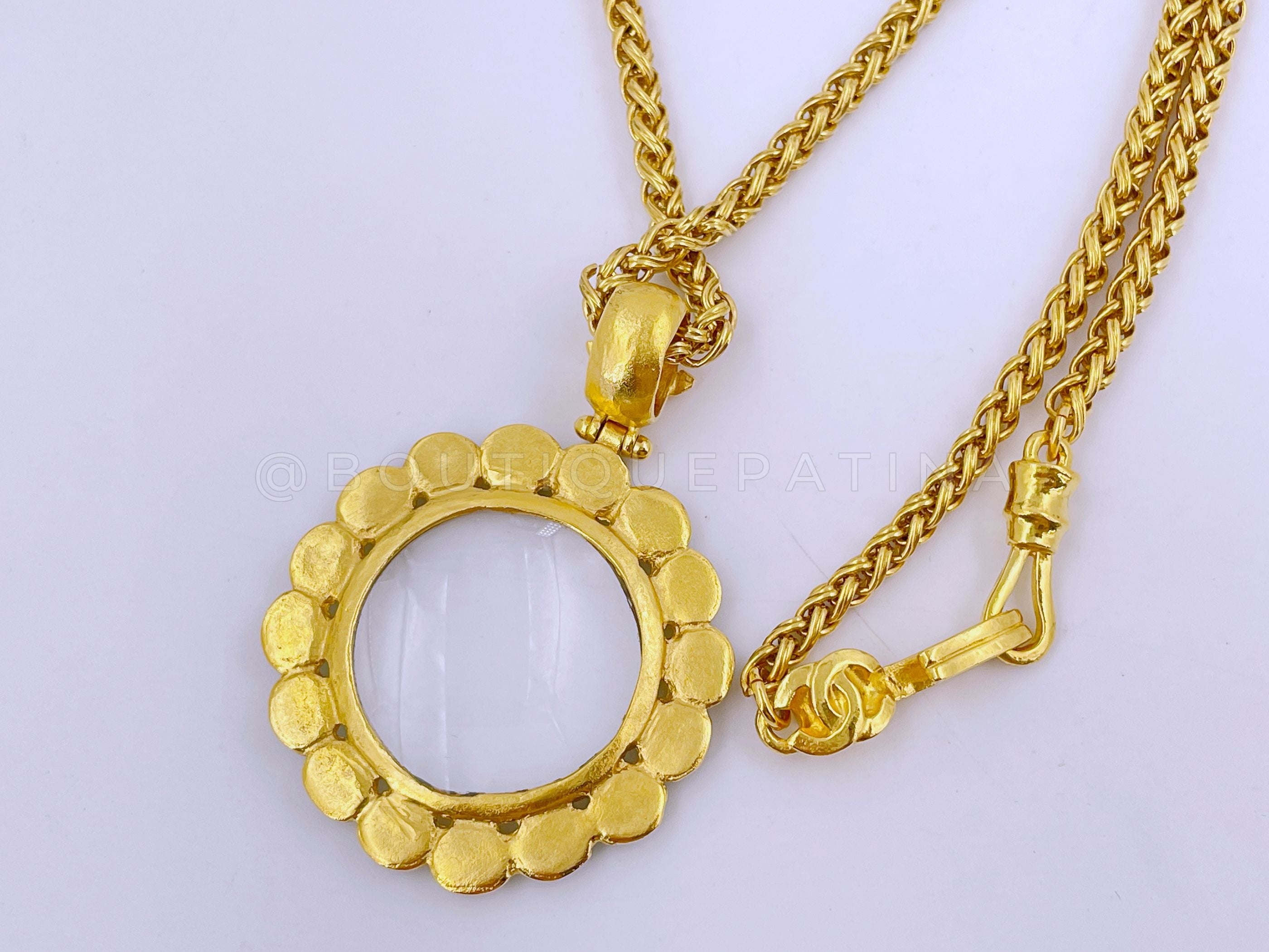 Chanel Vintage 95A Blue Stone Magnifying Glass Pendant Long Chain Necklace