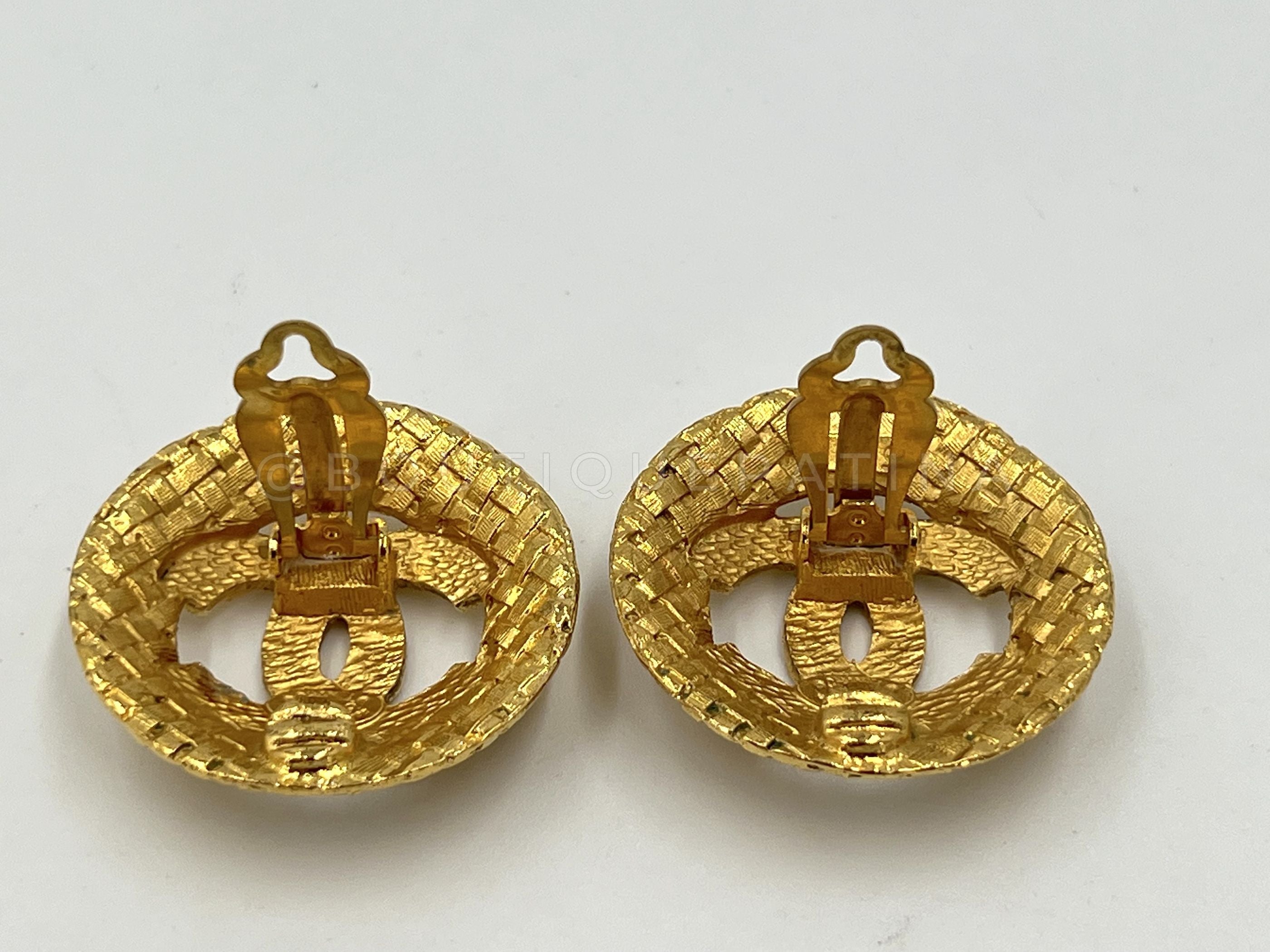 Chanel Vintage Collection 29 "Woven" Gold Logo Stud Earrings