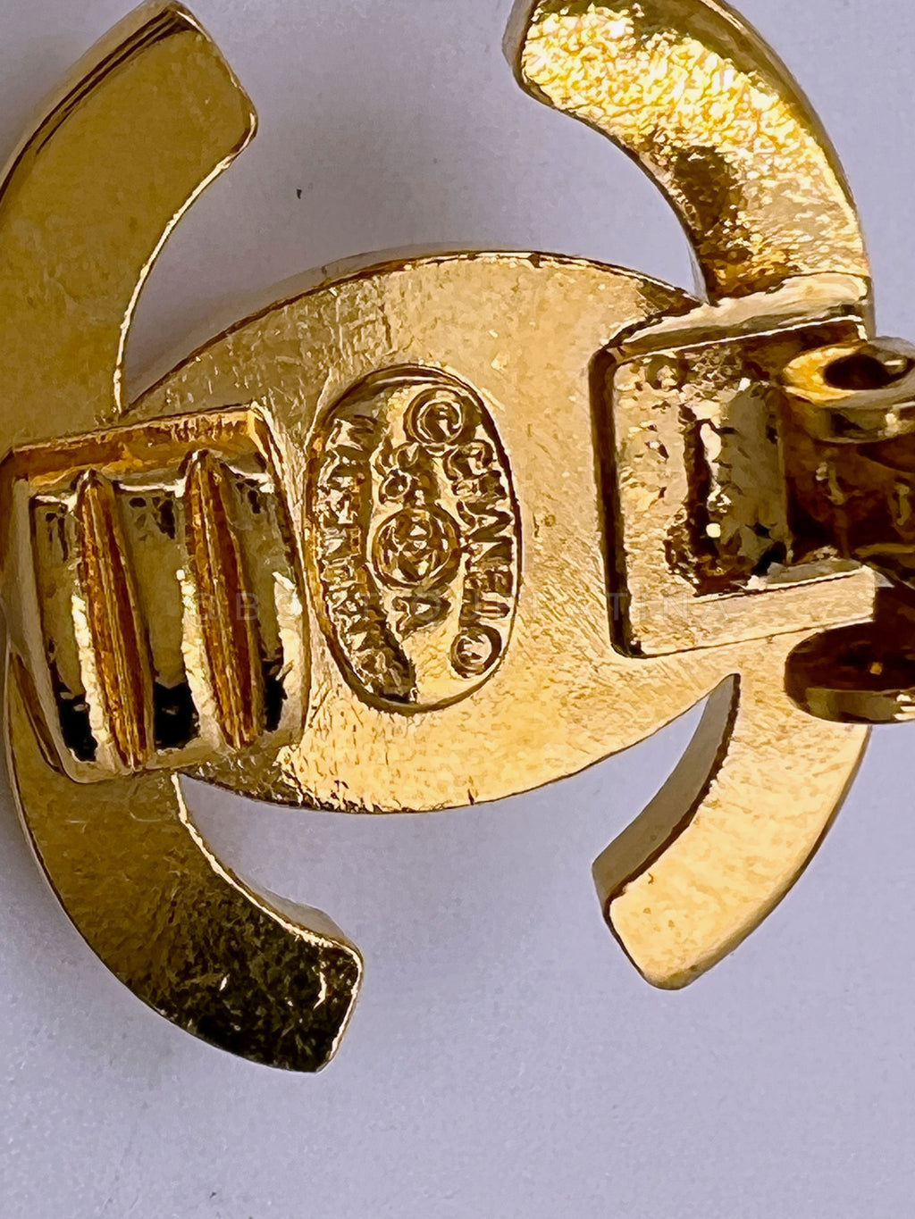 Chanel Vintage 96A Classic Turnlock Stud Earrings WEA