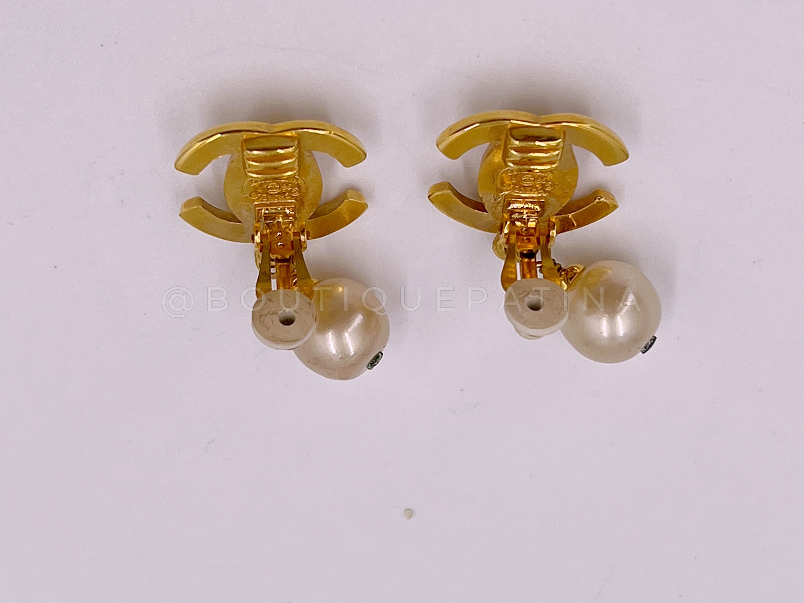 Chanel Vintage 93P Turnlock Pearl Drop Earrings