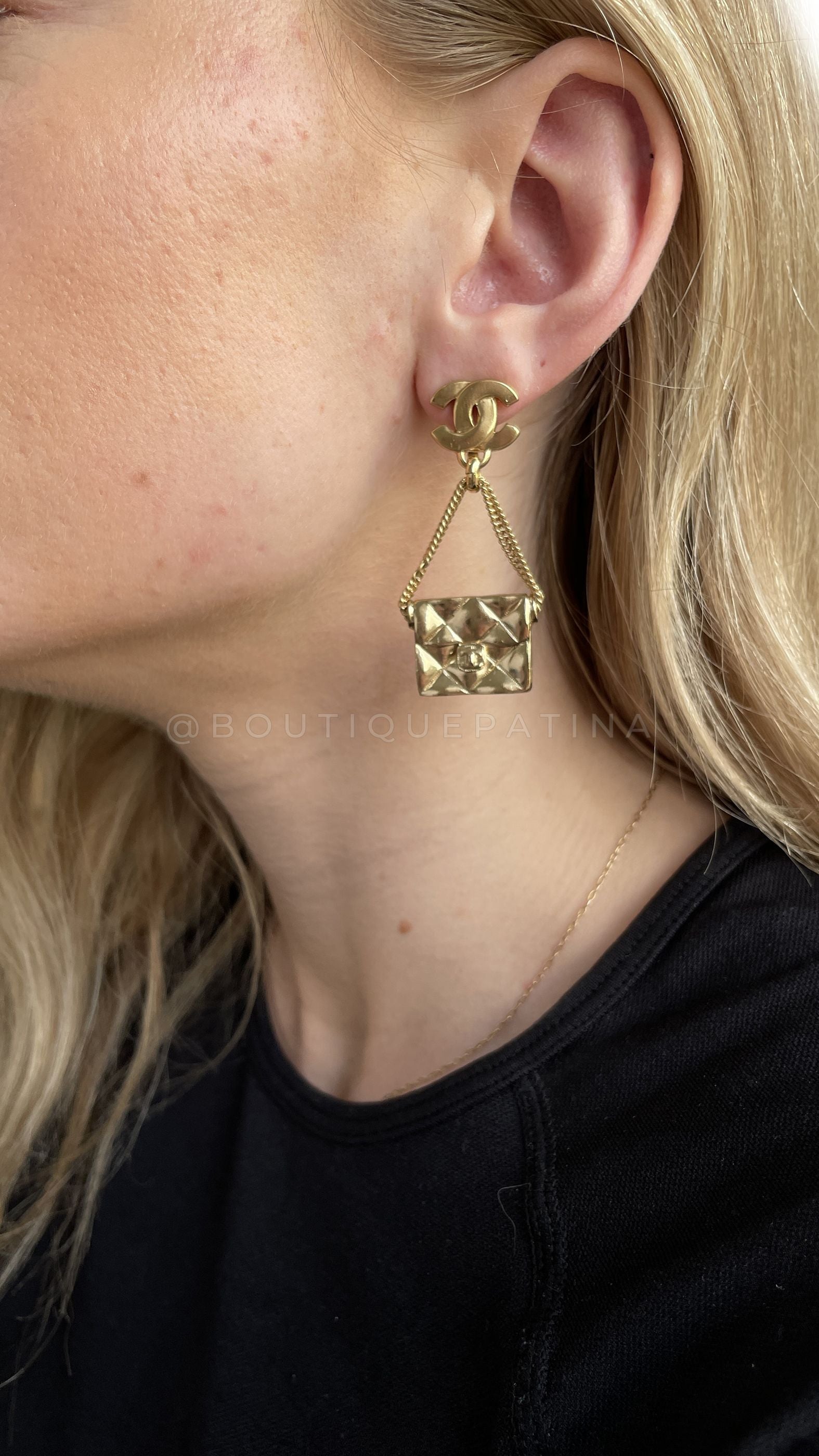 Chanel Vintage 02P Classic flap Dangle Drop Earrings