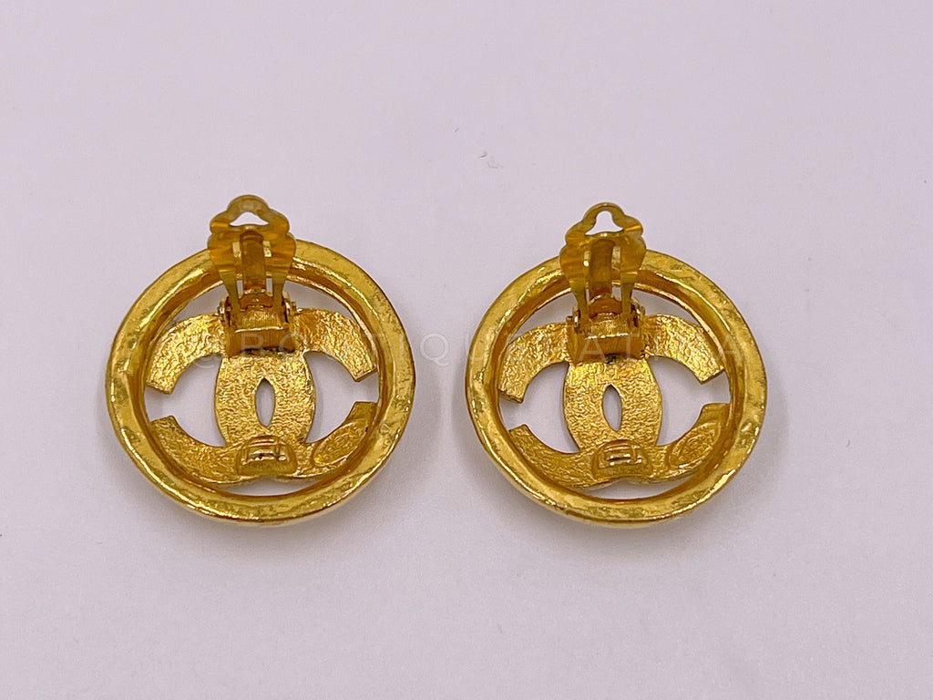 Chanel Vintage 94P Signature Circle CC Giant Gold Stud Earrings Large