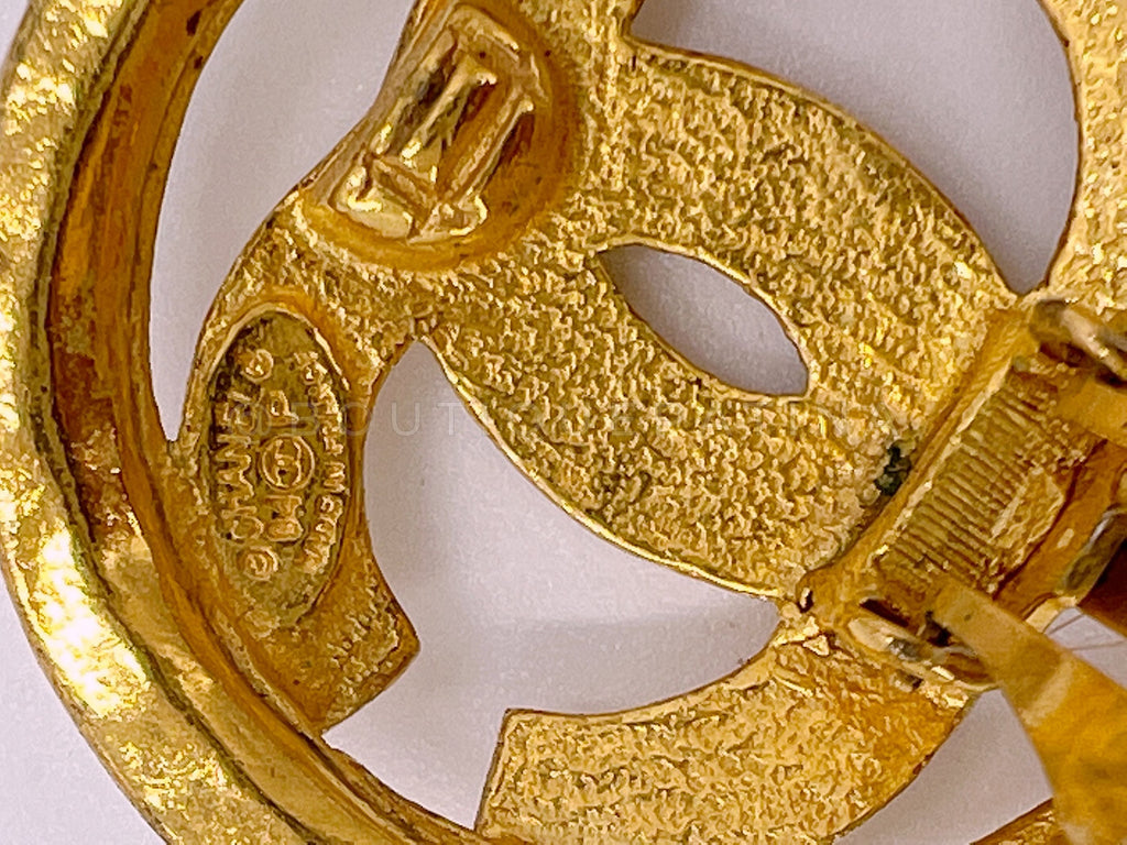 Chanel Vintage 94P Signature Circle CC Giant Gold Stud Earrings Large