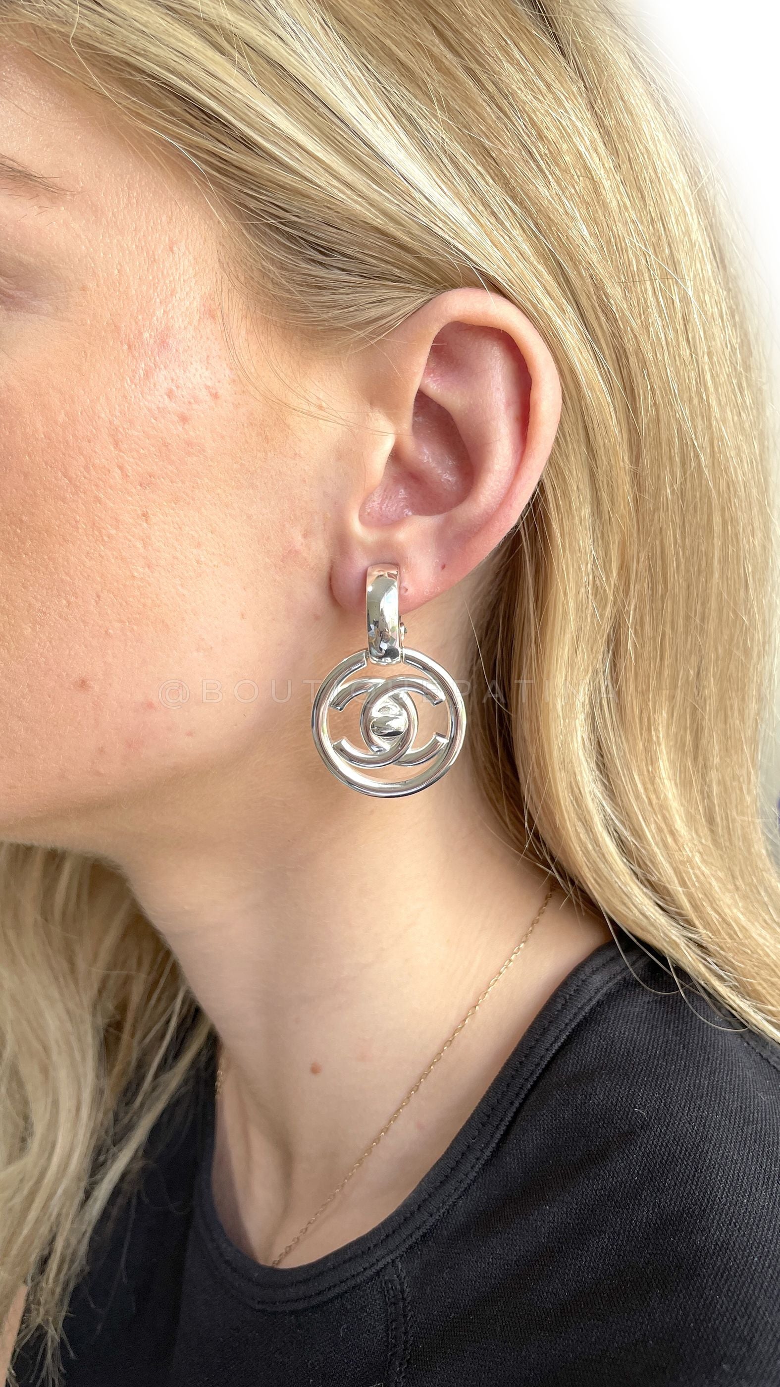 Chanel Vintage 97P Encircled Turnlock Drop Earrings Silver