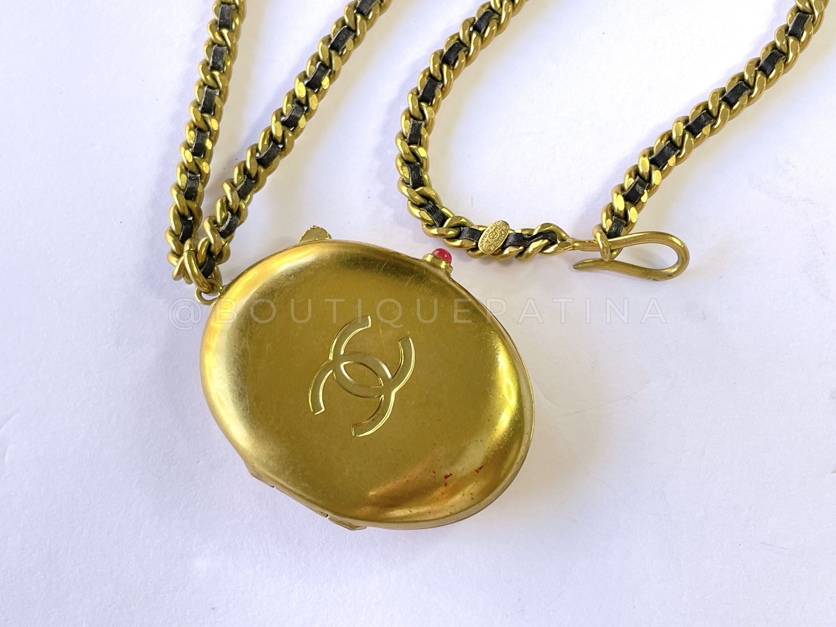 Chanel Vintage 94A Locket Woven Chain Necklace Choker