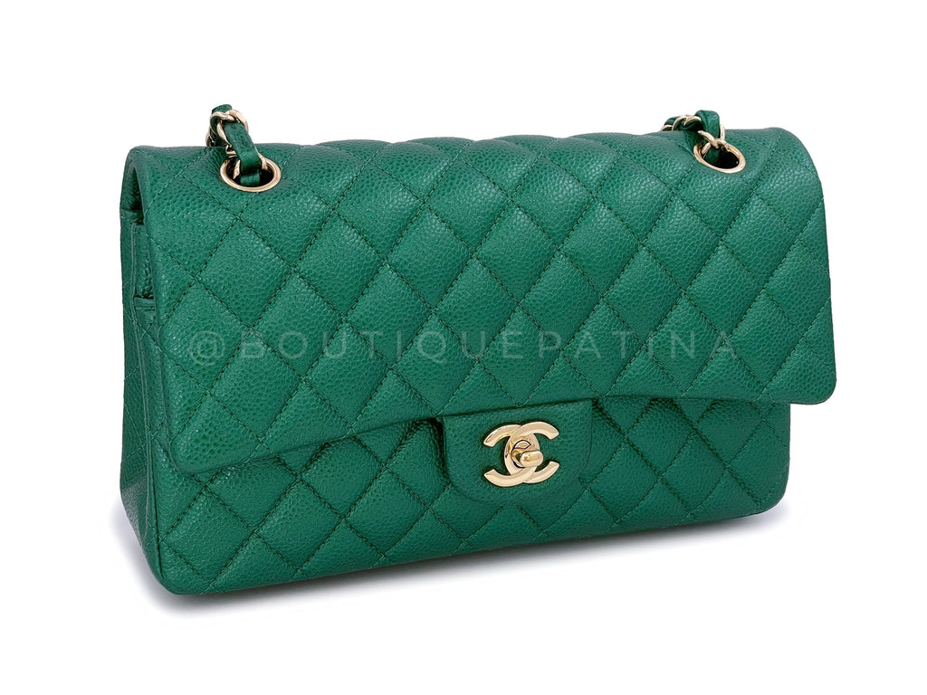 18S Chanel Iridescent Pearly Emerald Green Caviar Medium Classic Double Flap Bag GHW E2F