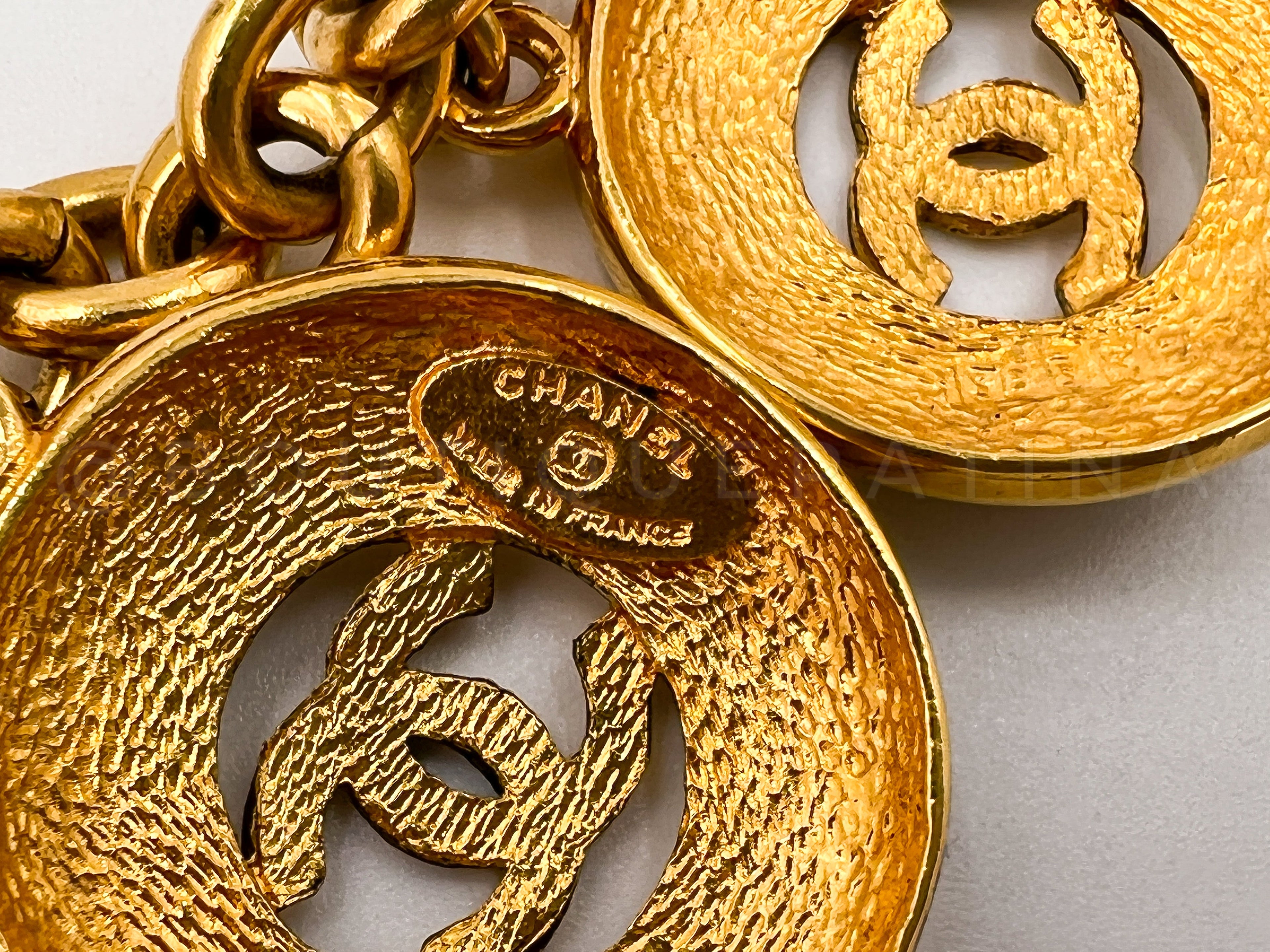 Chanel Vintage 5-Sunburst CC Choker Necklace Gold Plated