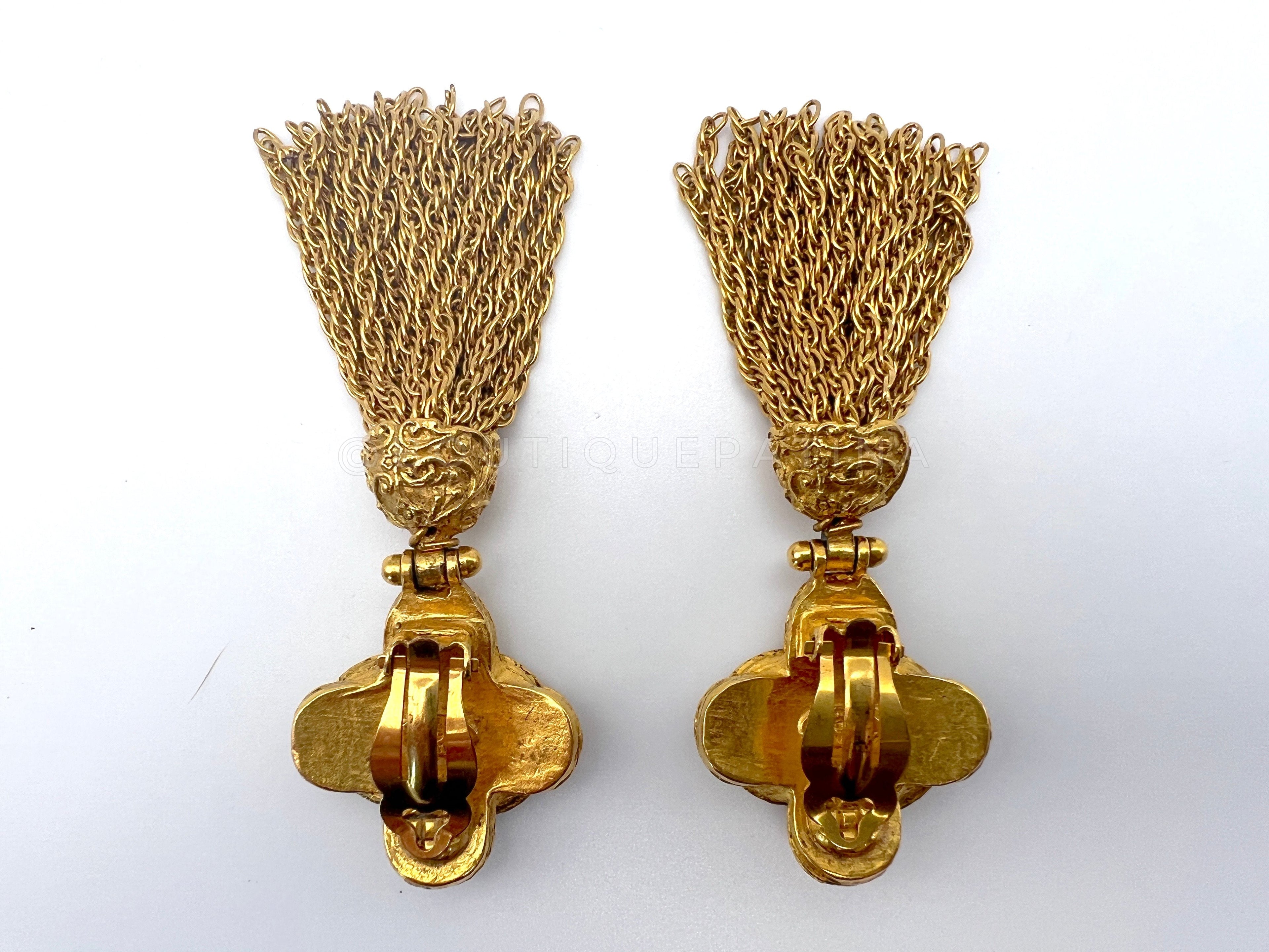 Chanel Vintage Rare 94A Tassel Clover Earrings