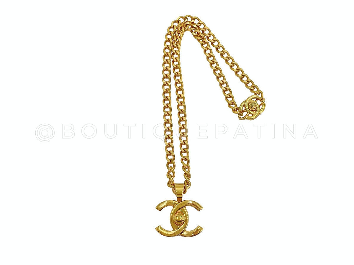 Chanel Turnlock Necklace Vintage 96A 24k GHW