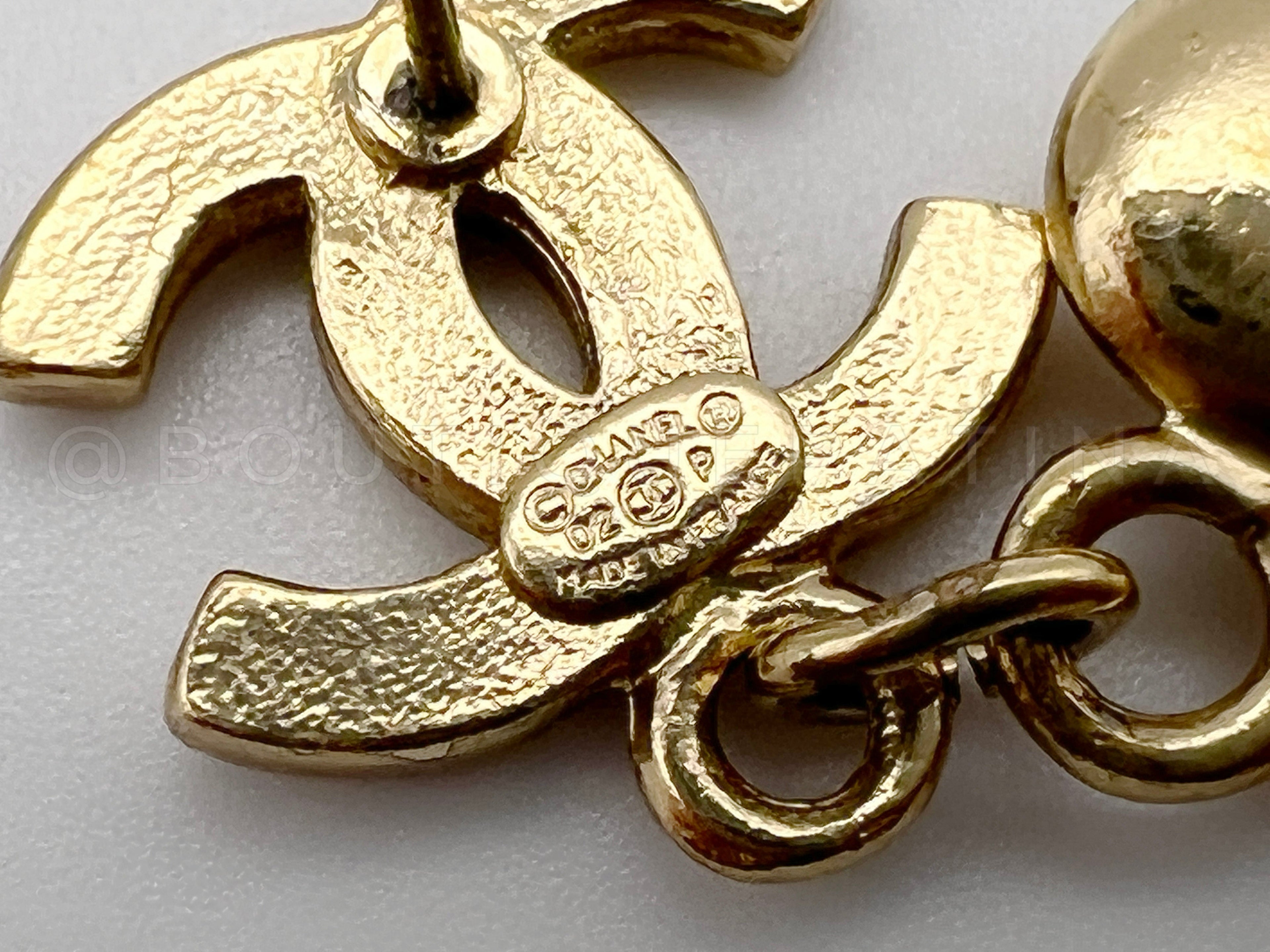 Chanel 02P Gold Crystal CC Heart Drop Earrings