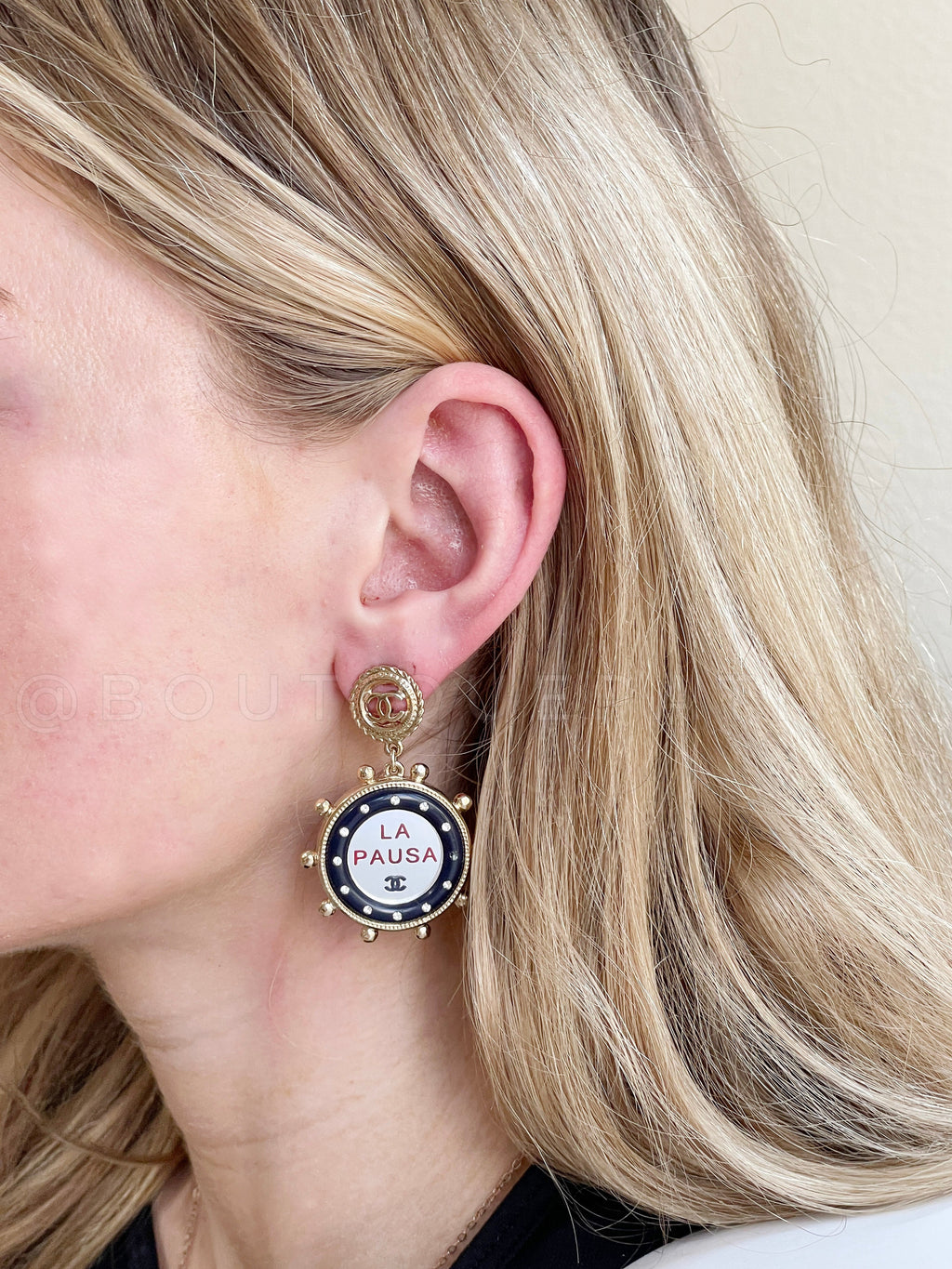 Chanel 19C La Pausa Mirror Drop Earrings Navy Blue Gold