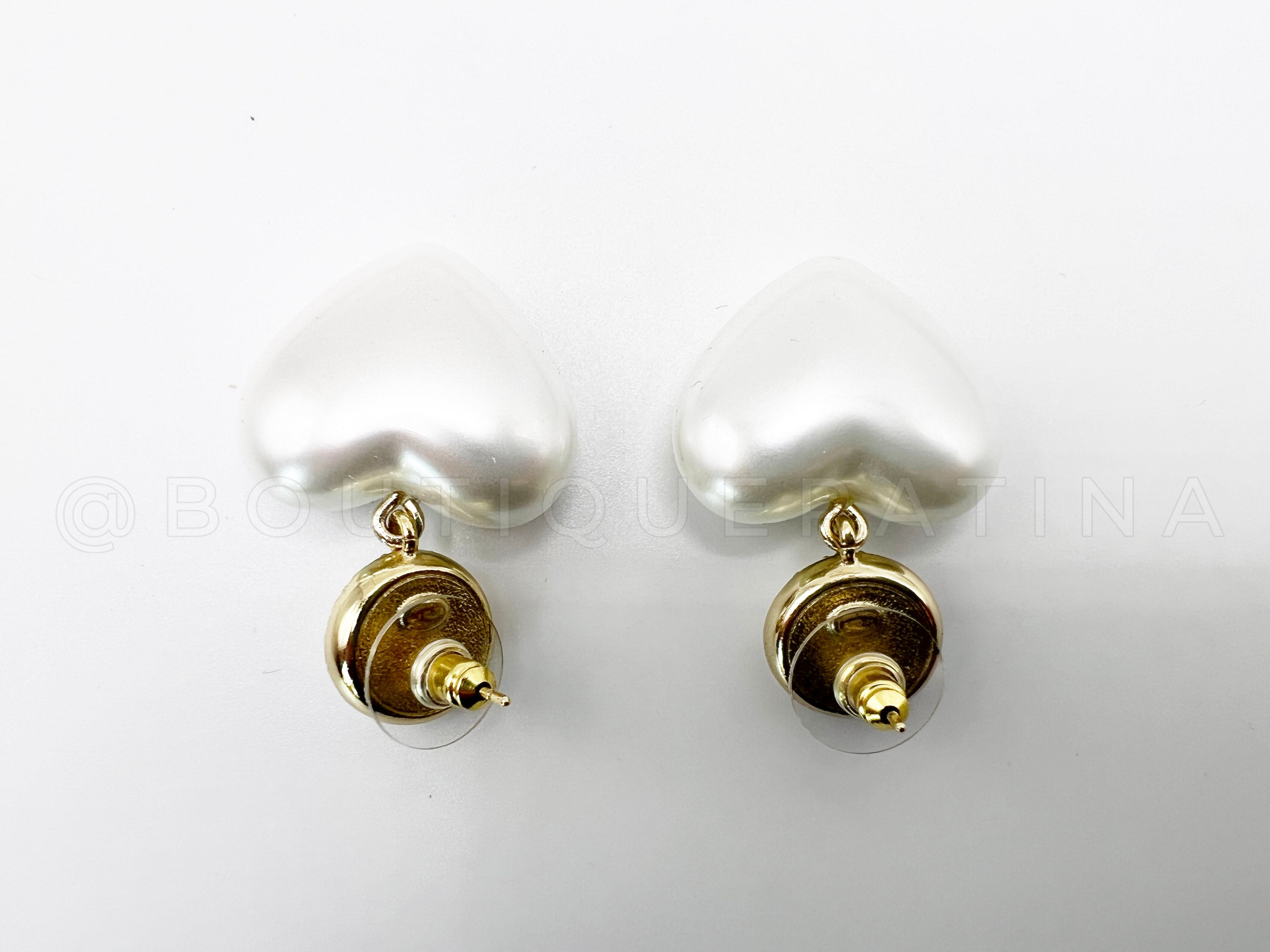 Chanel 21A Pearl Crystal CC Heart Drop Earrings Coco Neige