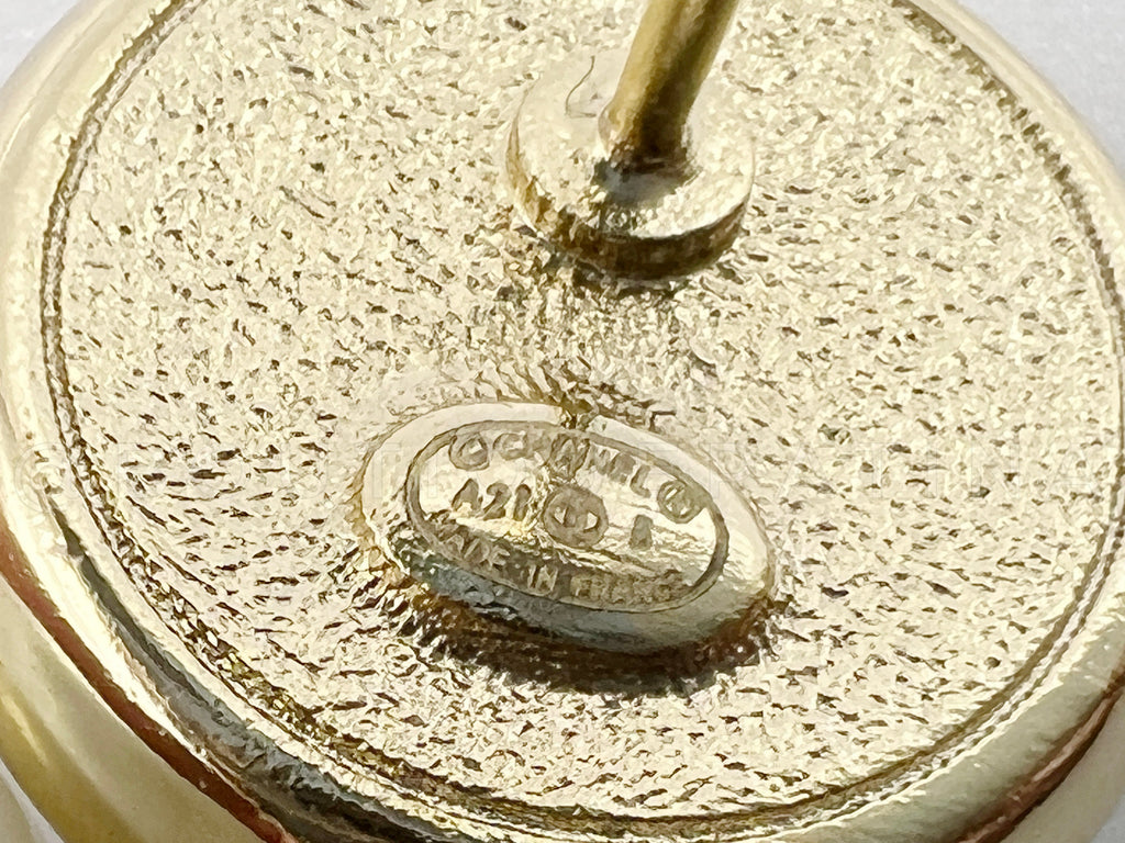 Chanel 21A Pearl Crystal CC Heart Drop Earrings Coco Neige