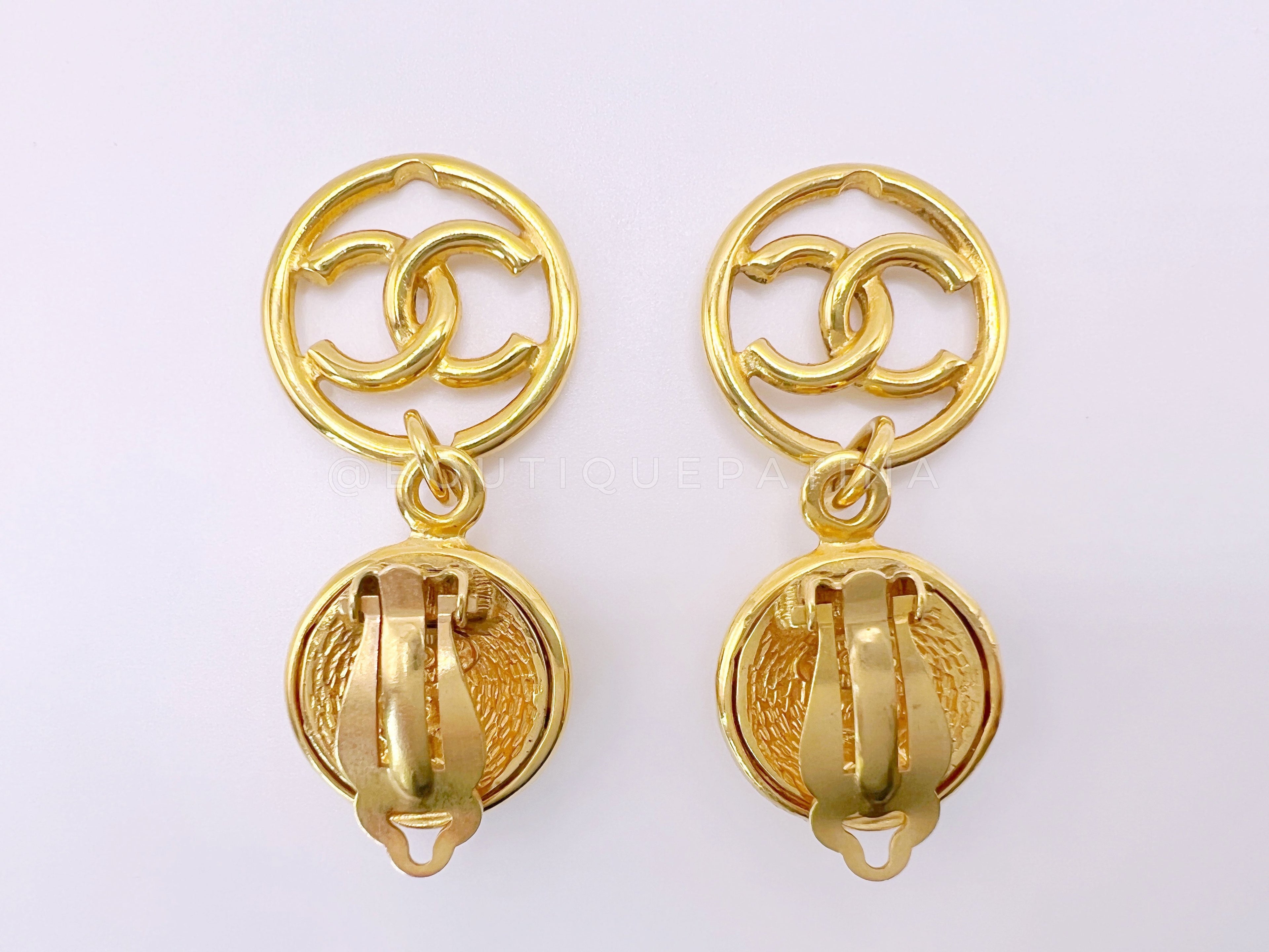 Chanel 93P Vintage Encircled CC Drop Earrings