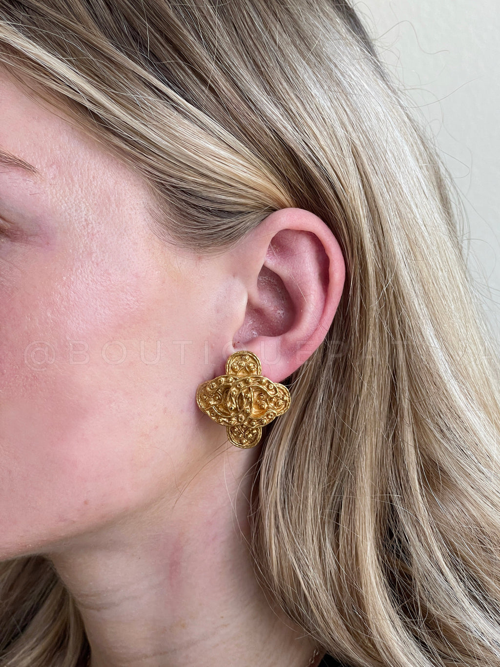 Chanel Stud Earrings Clover 94A Baroque Gold Plated