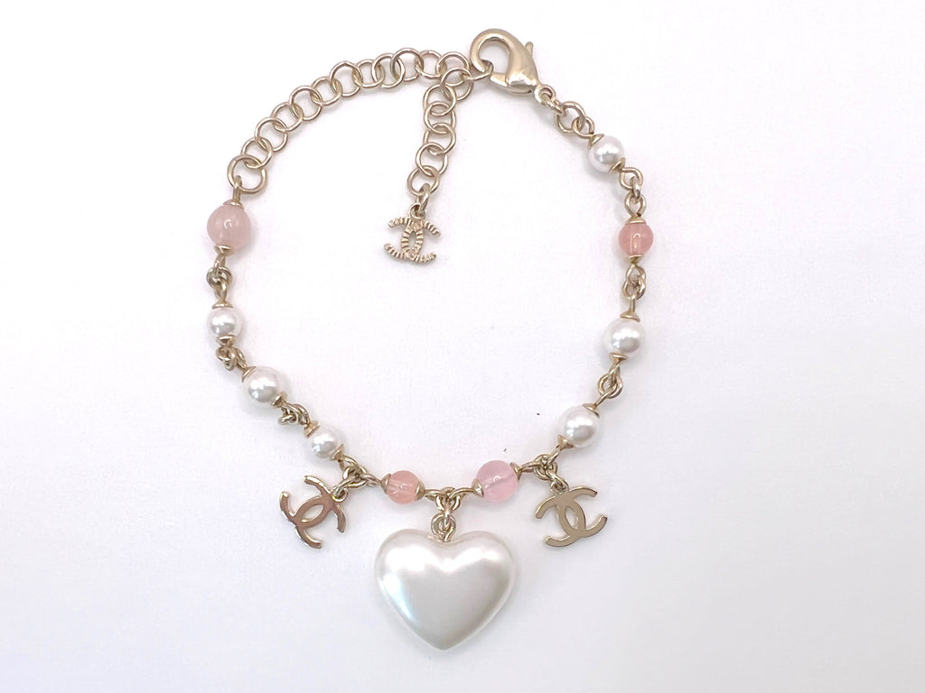 Chanel 21A Coco Neige Pearl Heart and CC Charm Bracelet