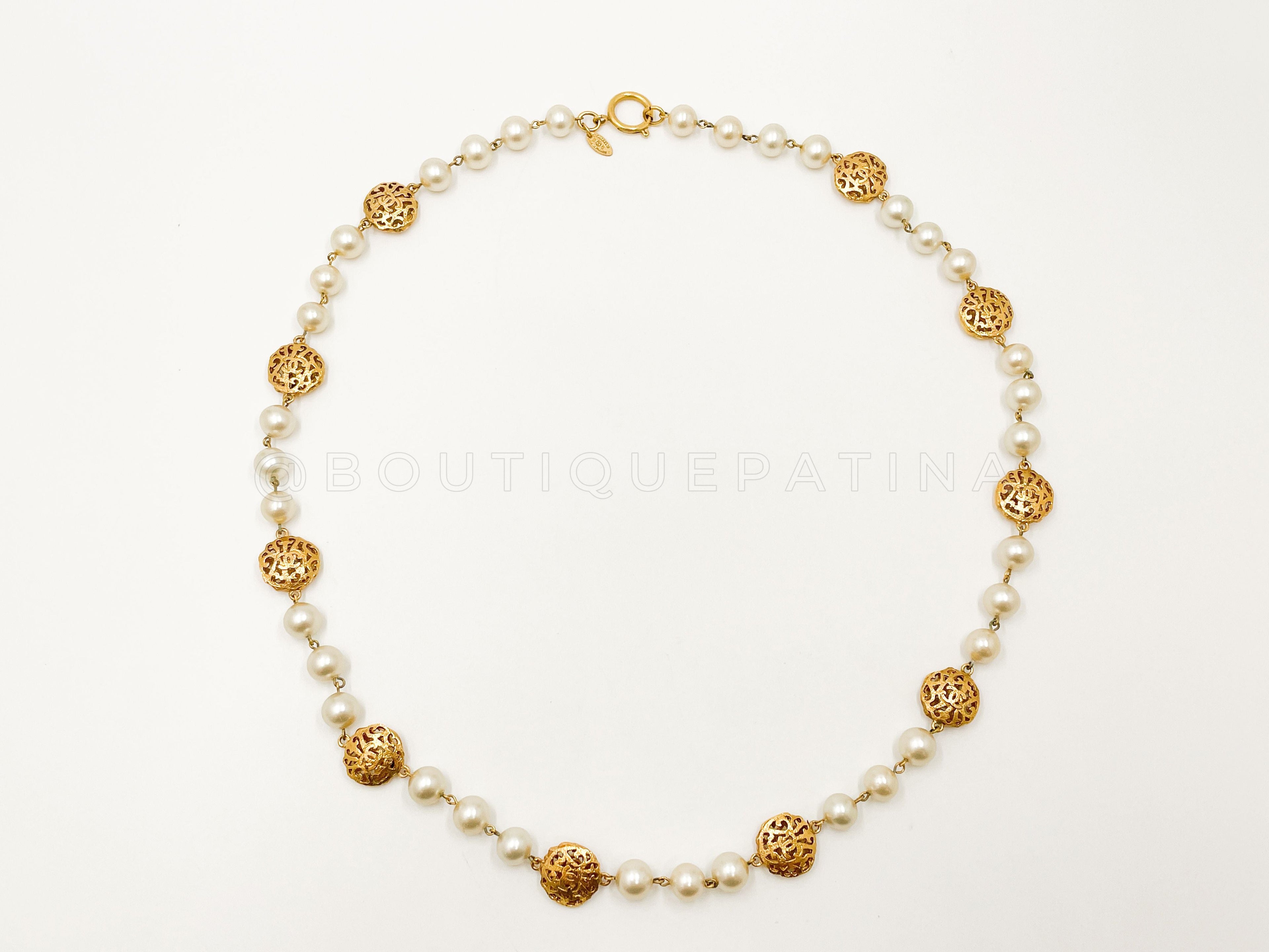 Chanel Vintage Collection 25 Long Pearl Station Necklace