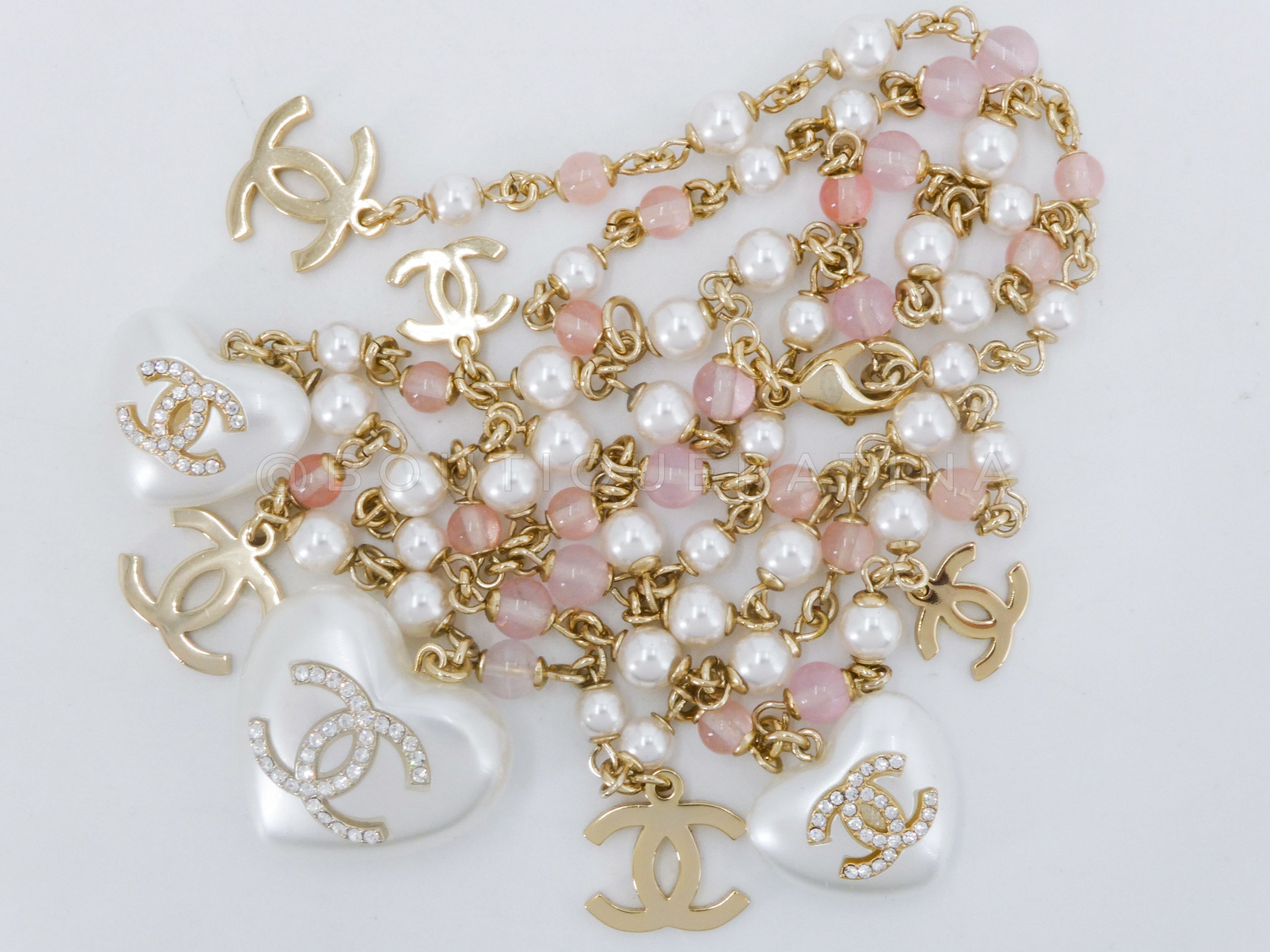 Chanel 21A Coco Neige Pearl Heart CC Belt Necklace