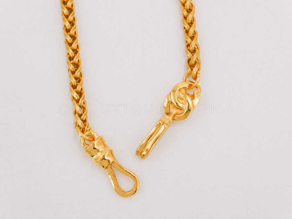 Chanel 95A Vintage Mirror Mother of Pearl Pendant Necklace