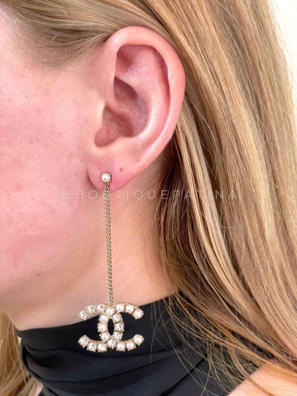 Chanel 20B CC Crystal and Pearl Drop Earrings JF4