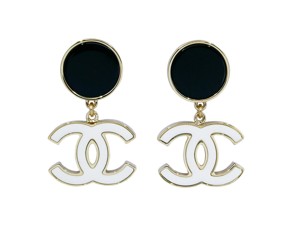 NIB Chanel 23C CC Logo Enamel Drop Earrings Black White