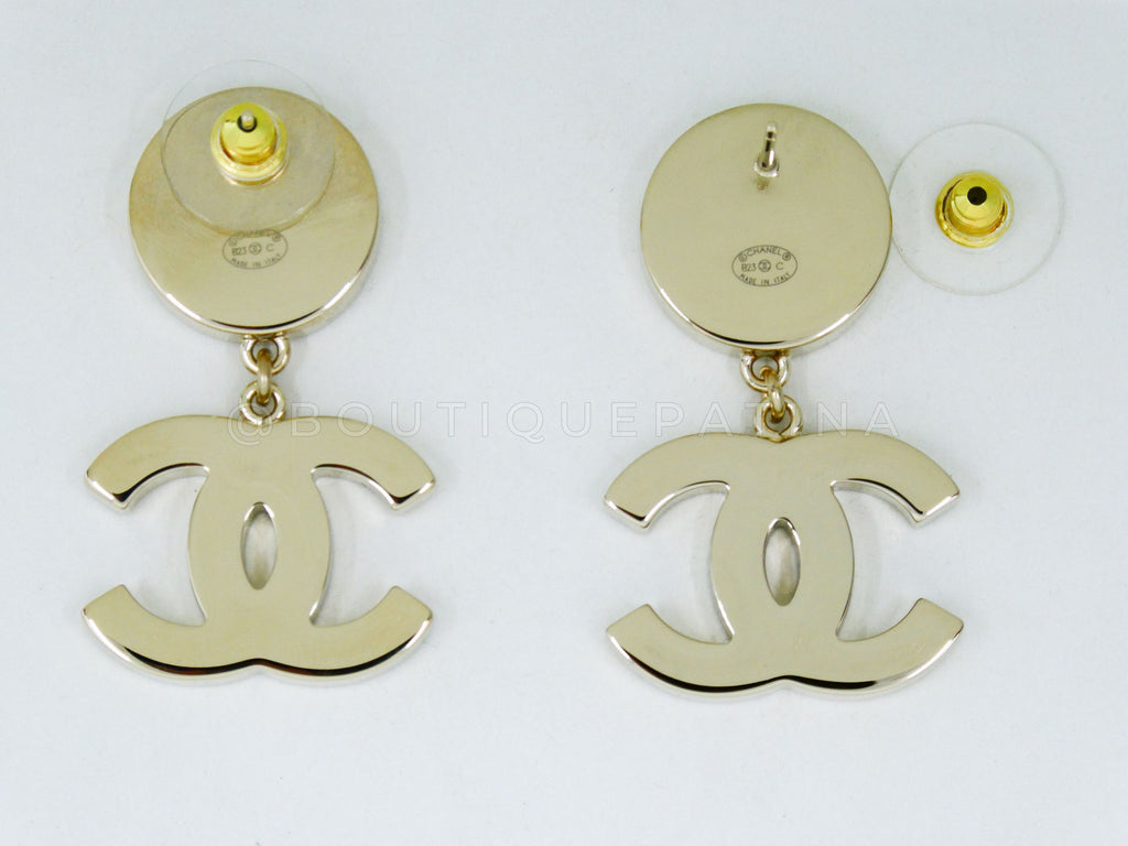 NIB Chanel 23C CC Logo Enamel Drop Earrings Black White