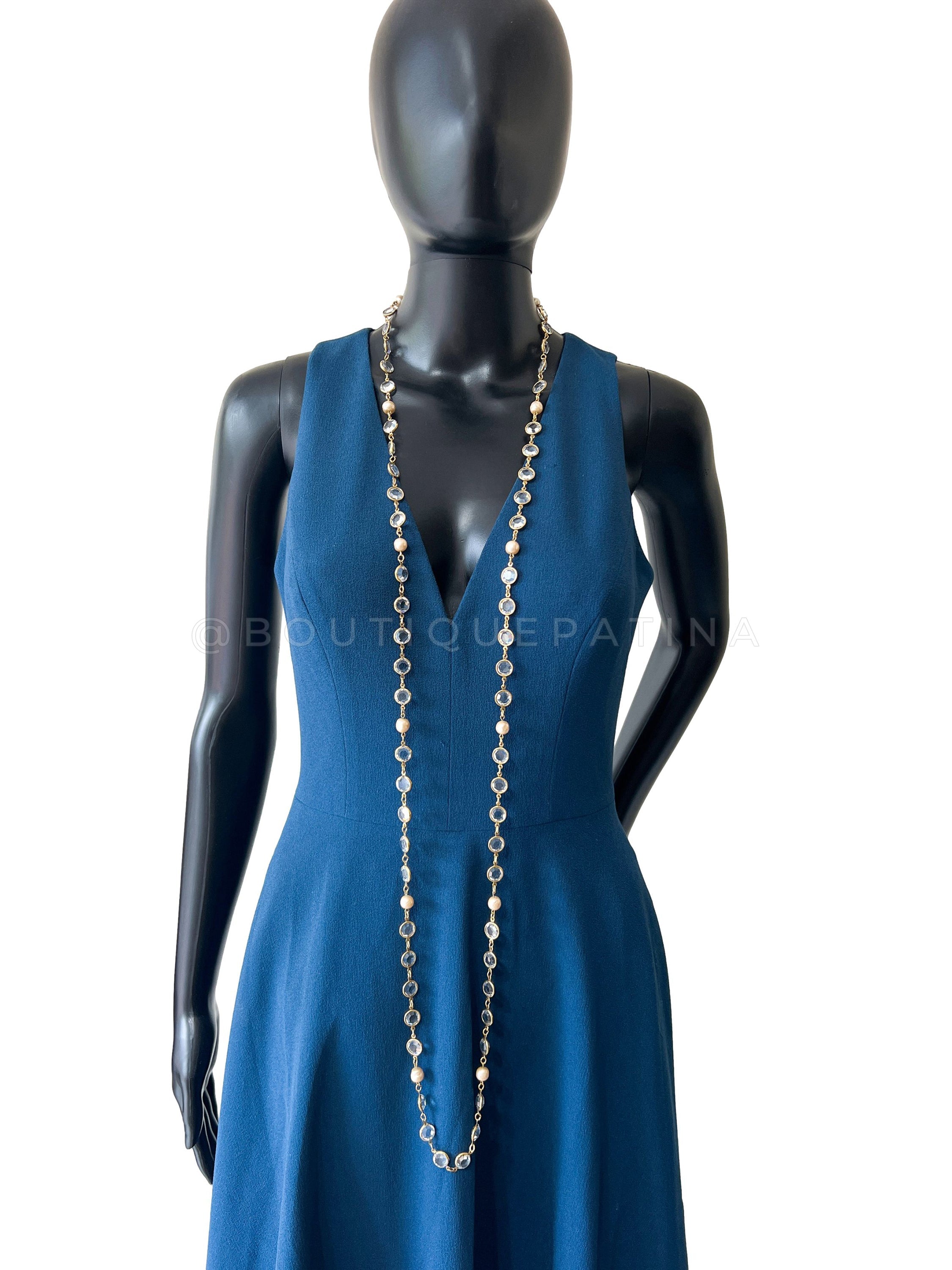 Chanel 1981 Vintage Clear White Crystal and Pearl Chicklet Sautoir Station Strand Necklace