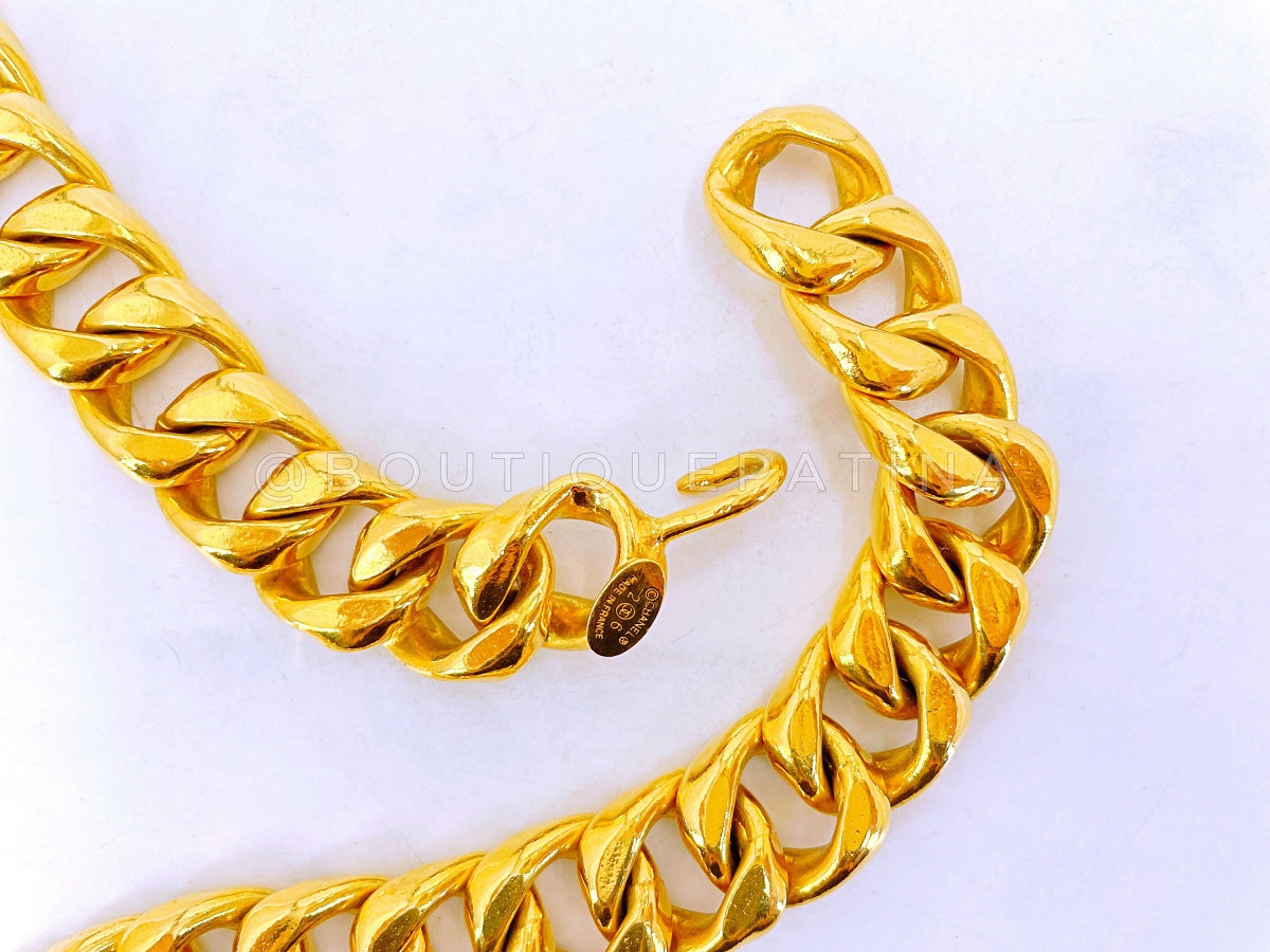 Rare Chanel "Hip Hop" Collection 26 Nameplate Chunky Necklace