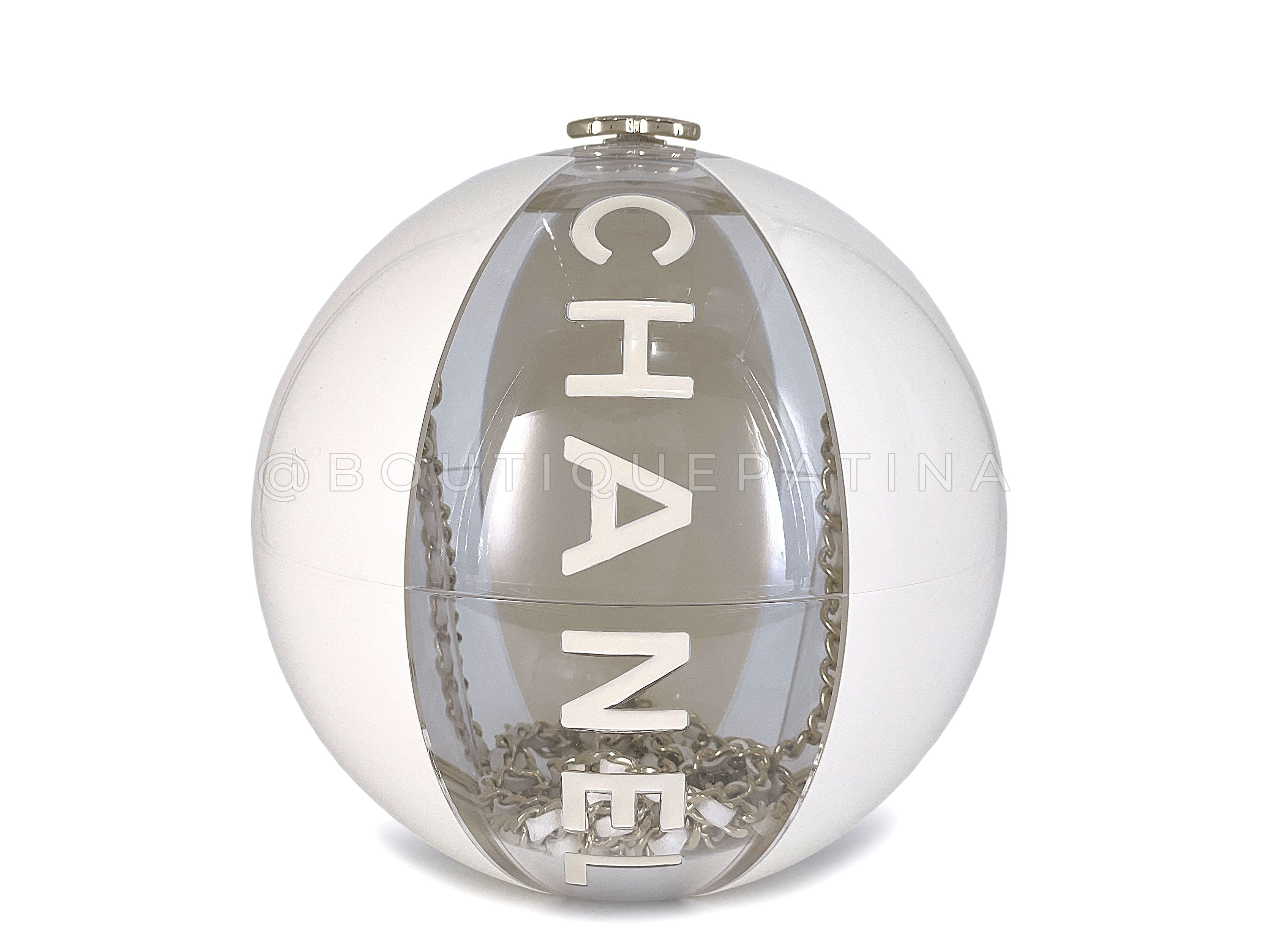 Chanel 2019 Cream White Coco Beach Ball Minaudière Clutch Bag GHW